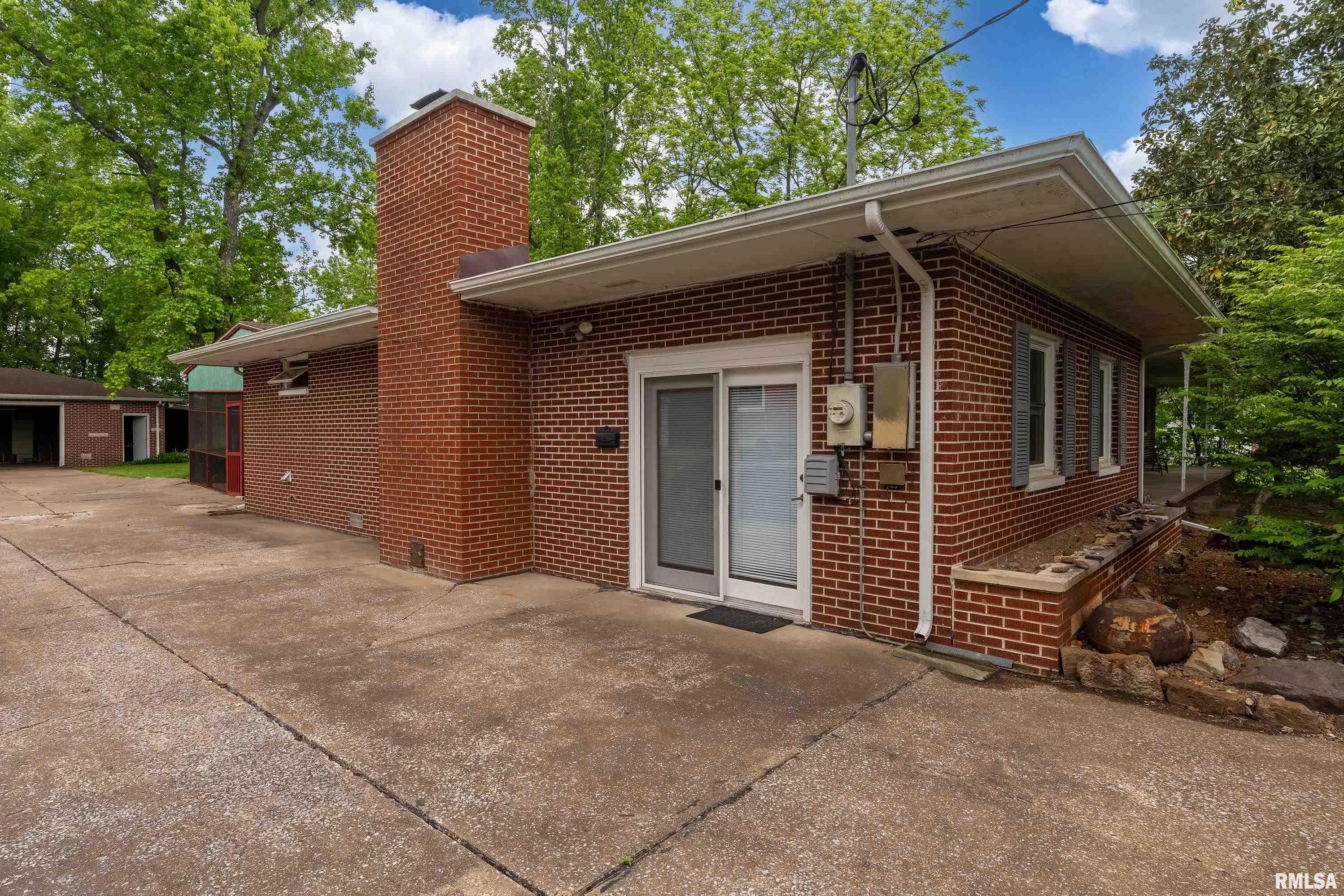 1016 S Giant City Road, Carbondale, Illinois image 40