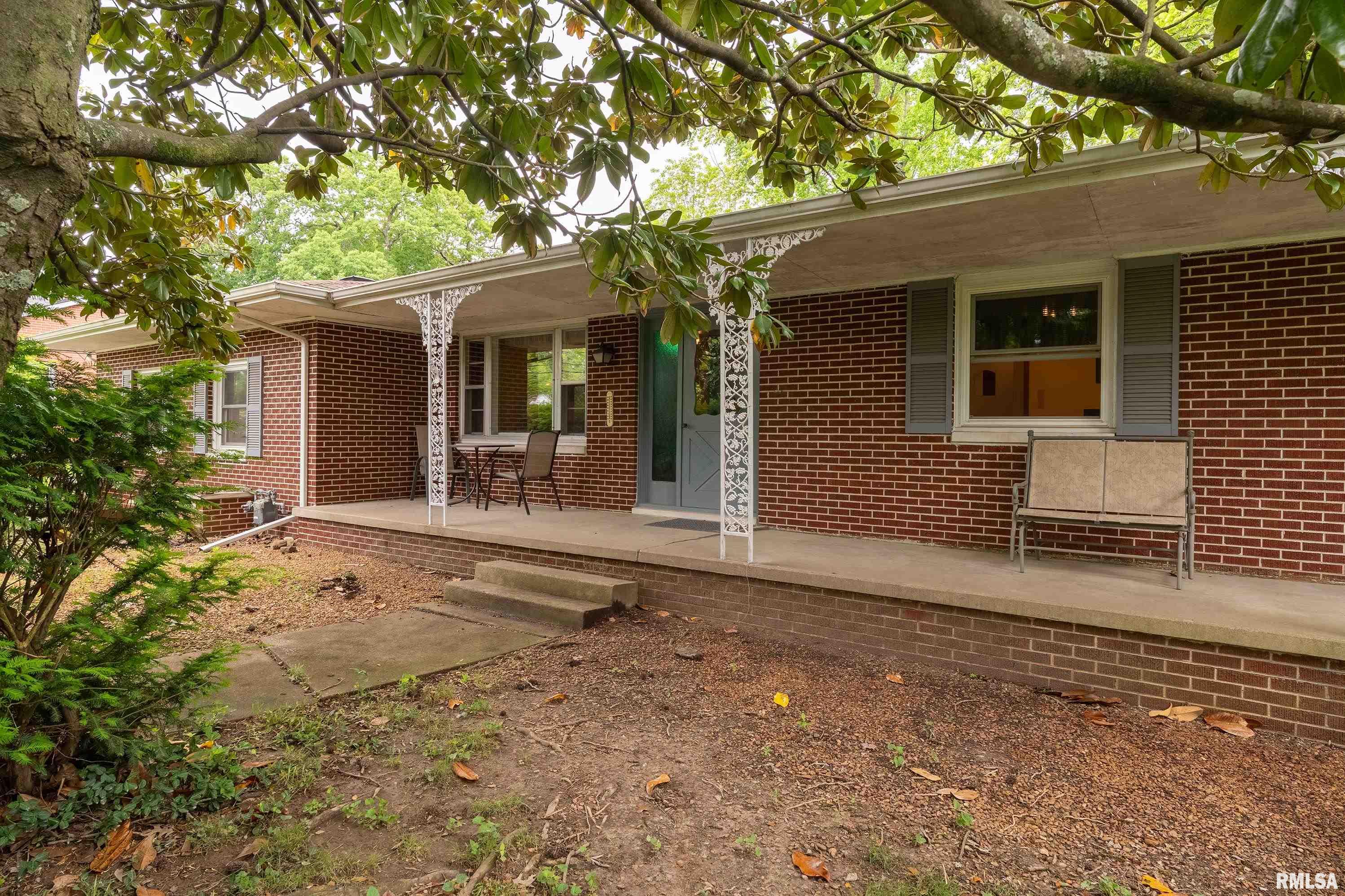 1016 S Giant City Road, Carbondale, Illinois image 2