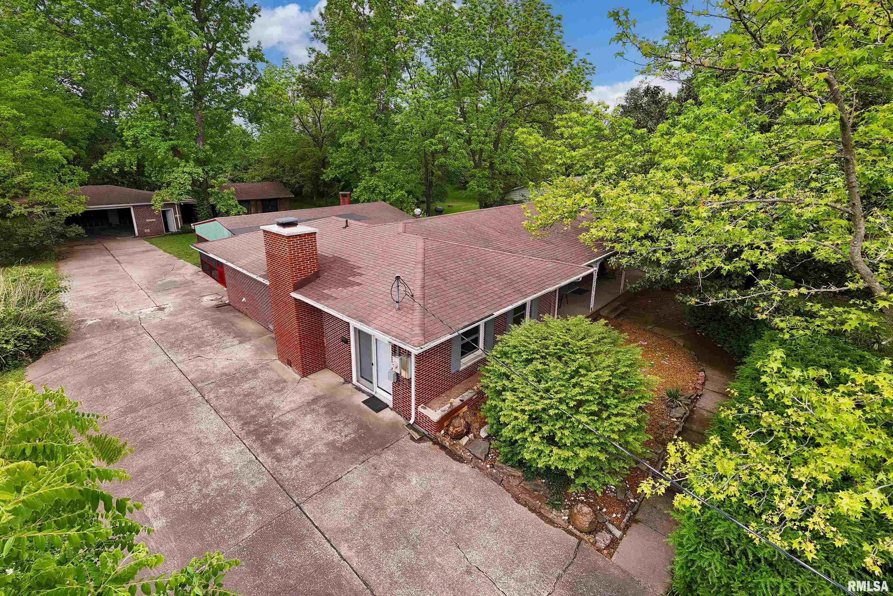 1016 S Giant City Road, Carbondale, Illinois image 46