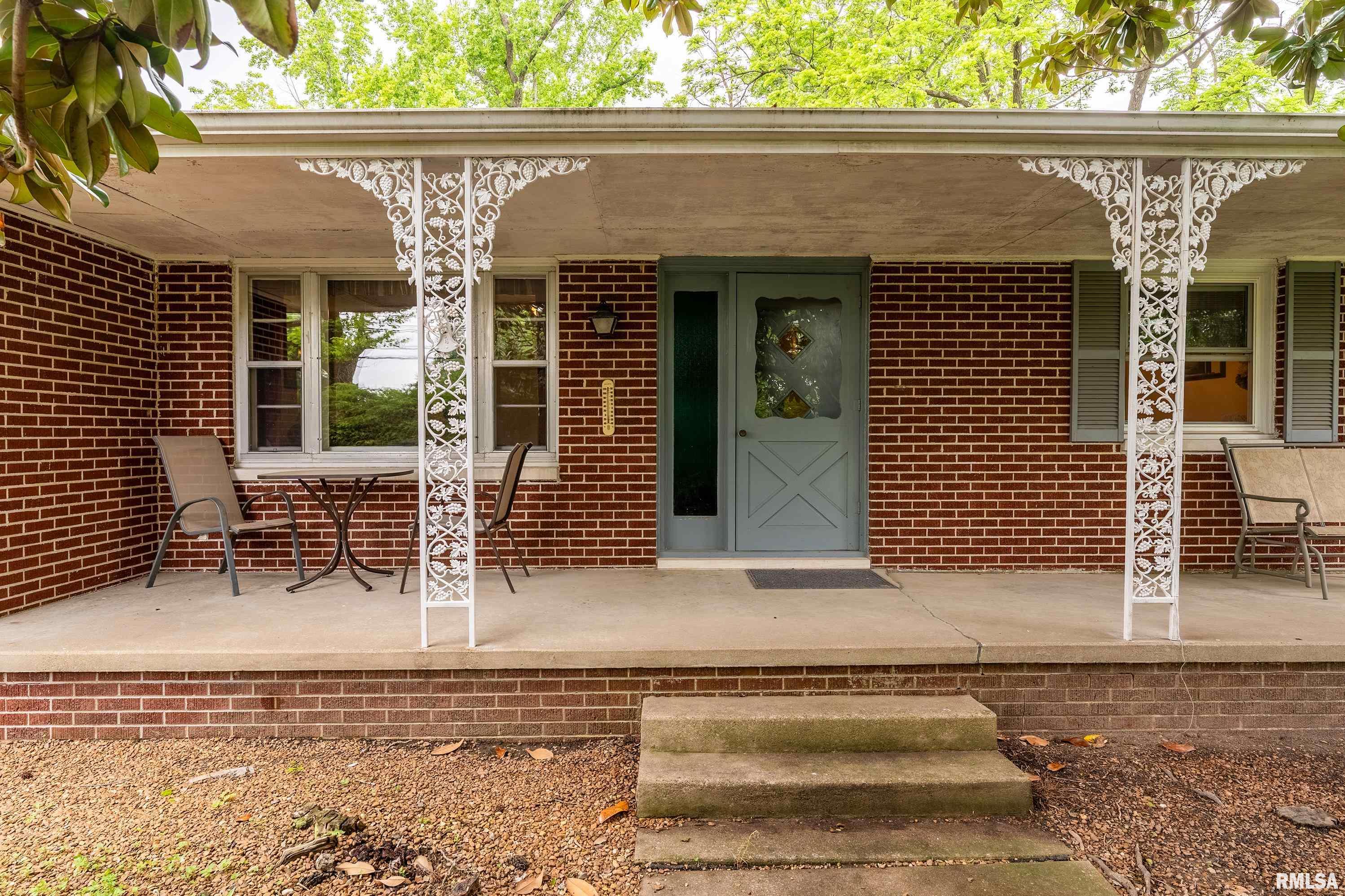 1016 S Giant City Road, Carbondale, Illinois image 3