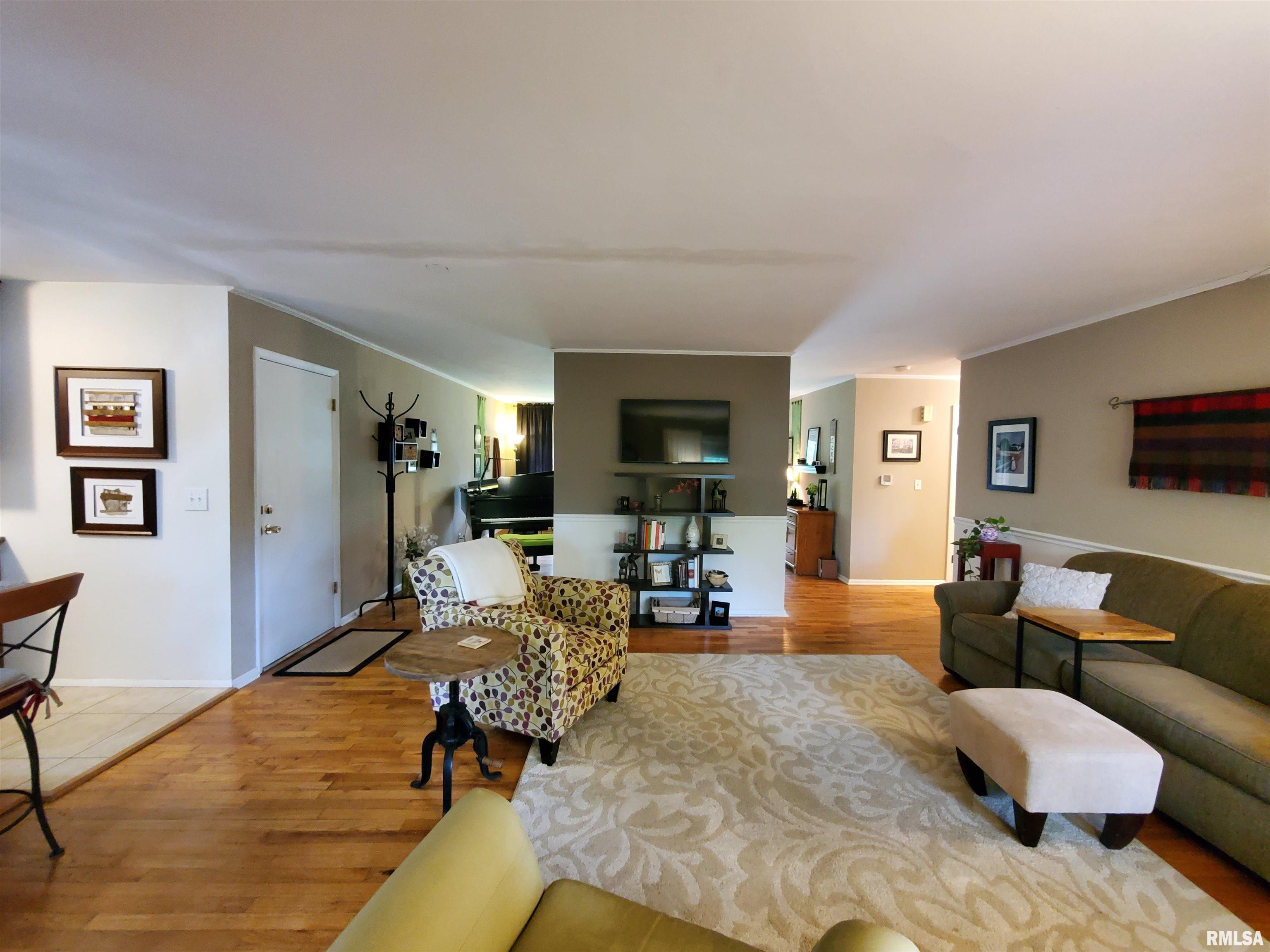 606 S Skyline Drive, Carbondale, Illinois image 17