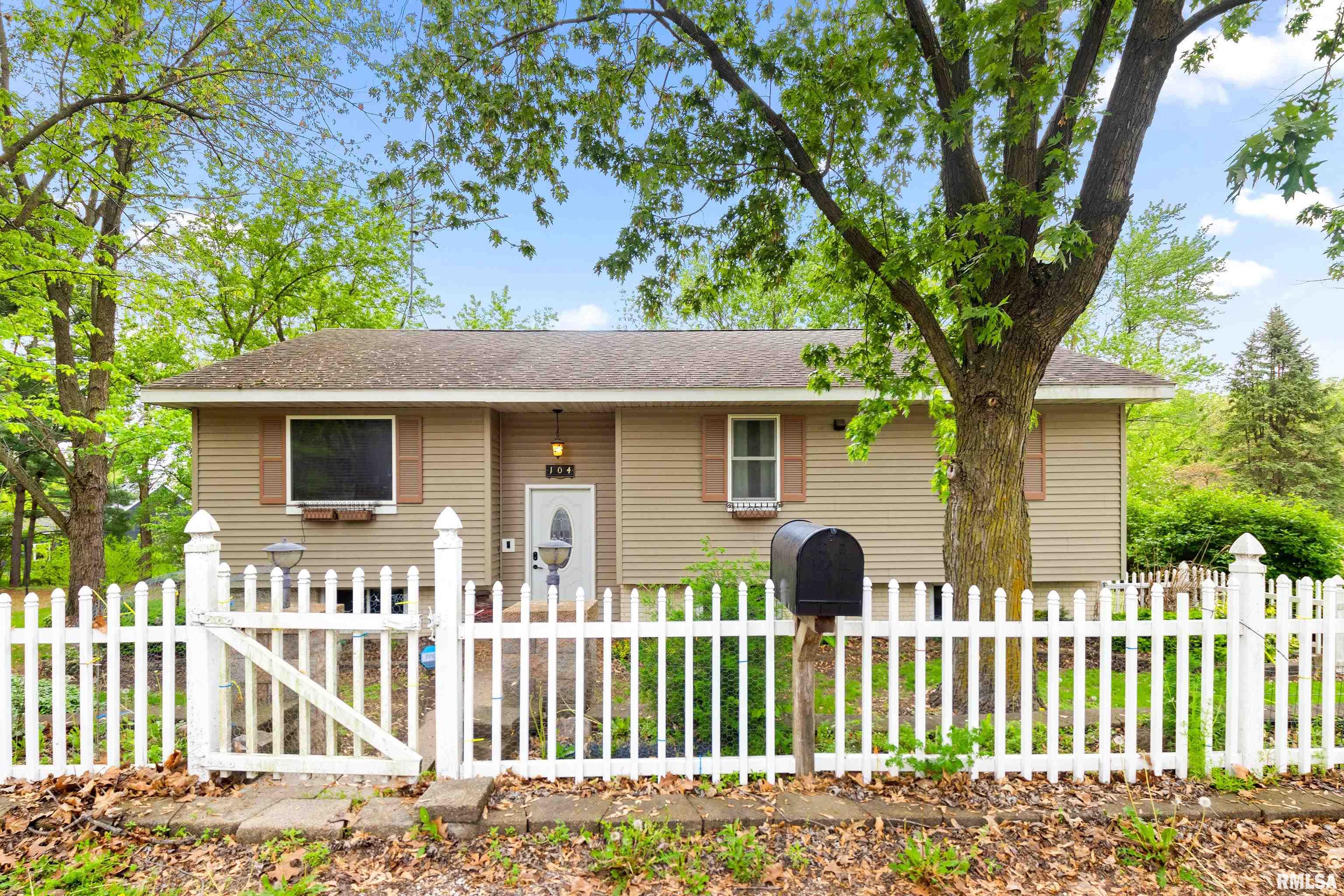 104 S Dutchland Estate Road, Havana, Illinois image 1