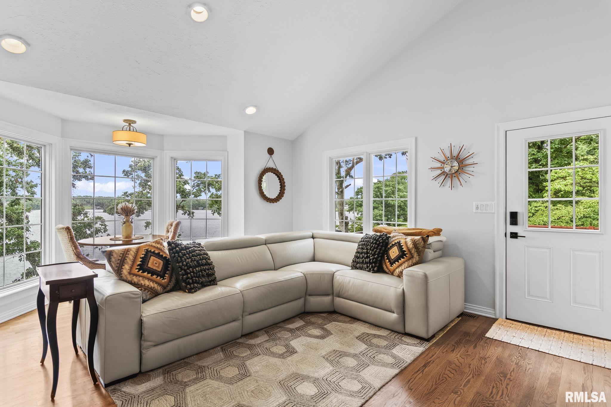 17 Oak Lane, Springfield, Illinois image 12