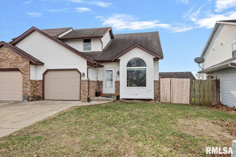 Apartment For Sale - 130 Genoa Drive<br/> Sangamon County, Springfield, IL 62703