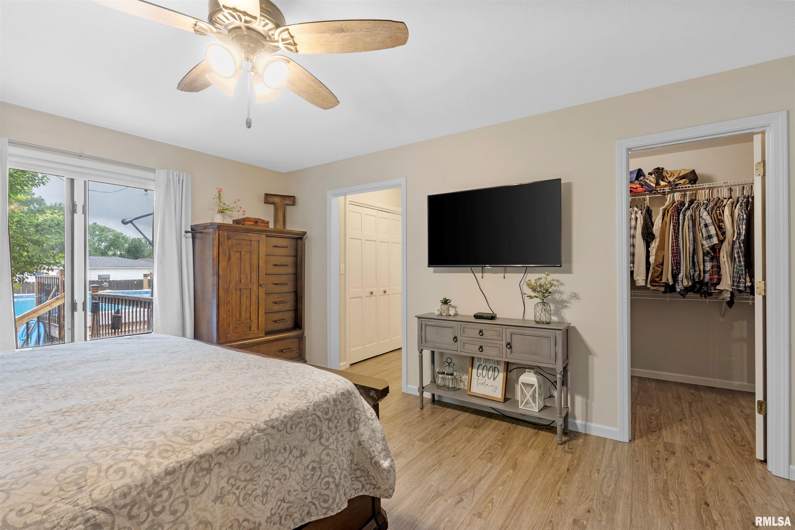 4 Brook Lane, Riverton, Illinois image 10