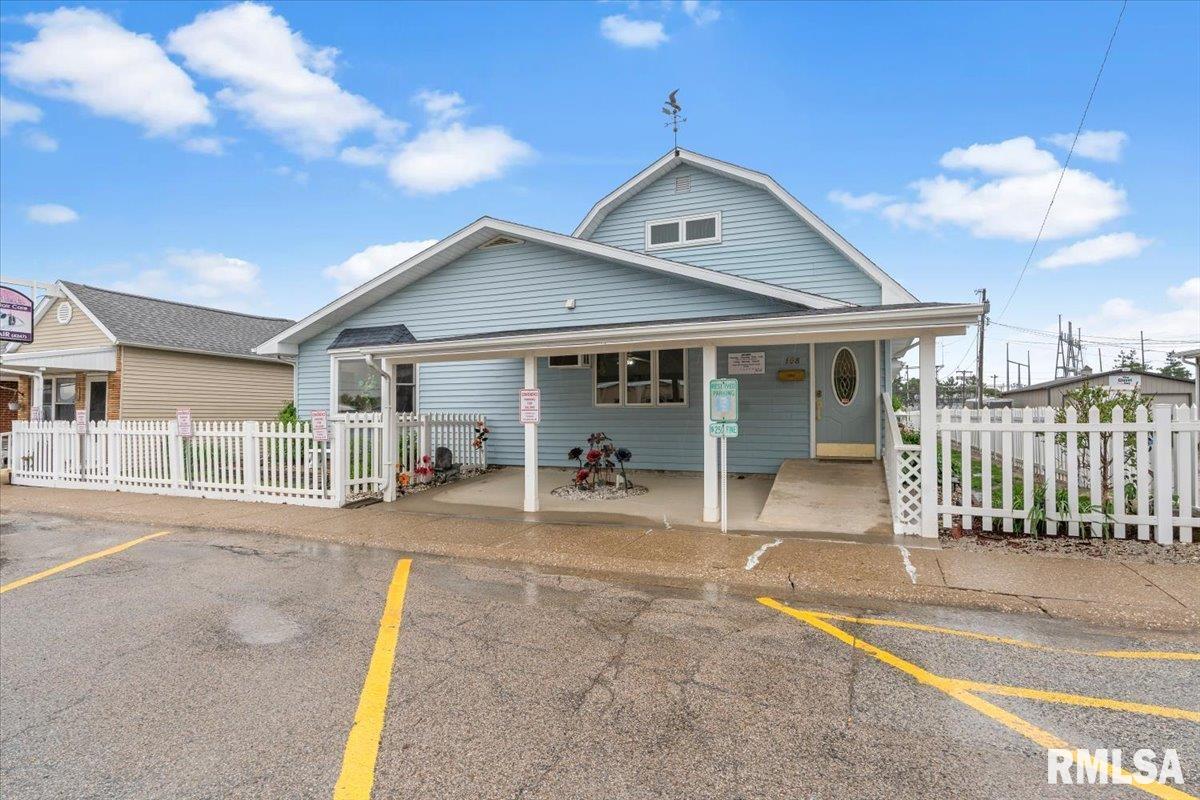 Photo 1 of 52 — 108 MULBERRY Street, Chatham, IL 62629