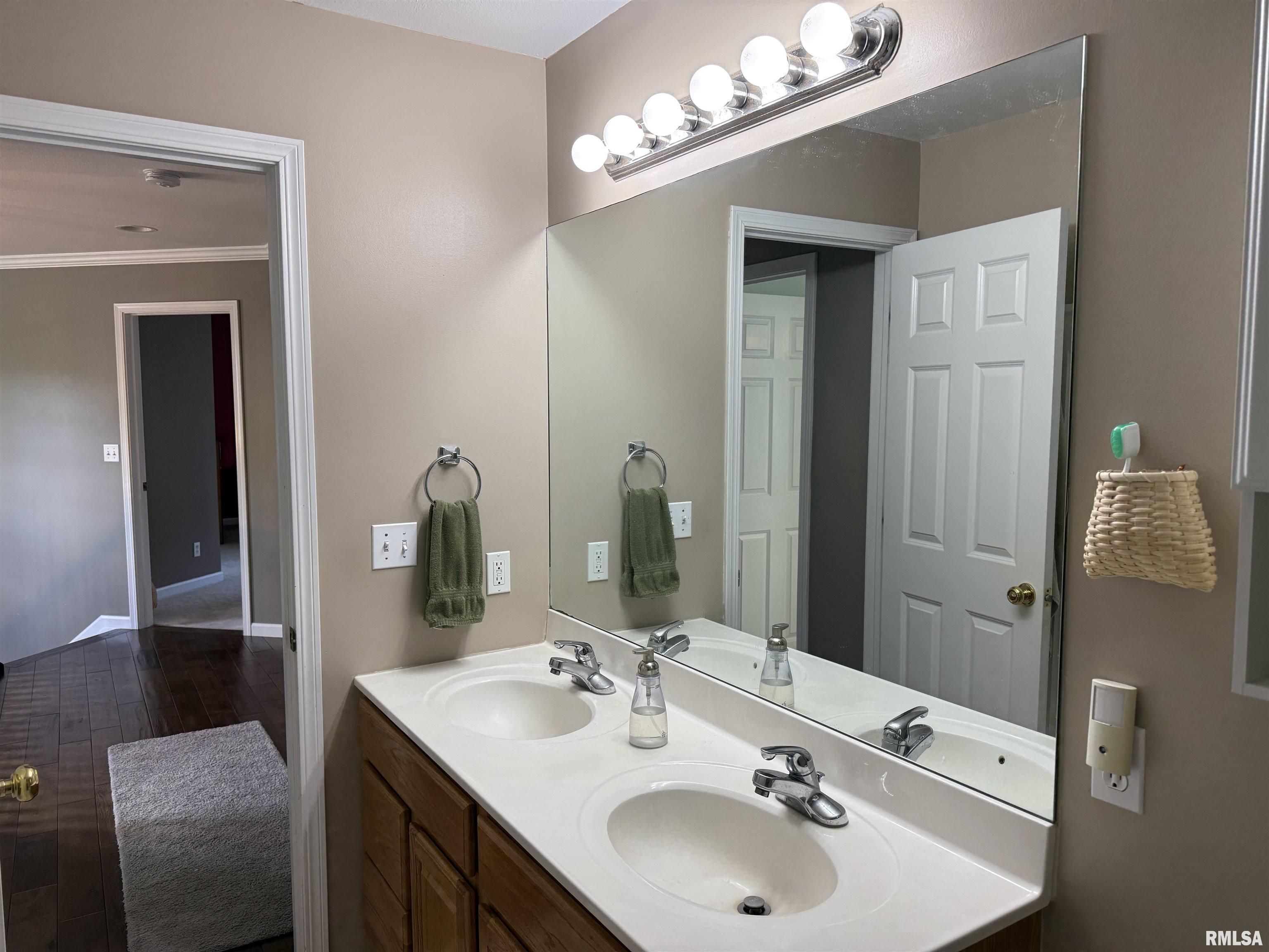 3511 W Brenwick Drive, Peoria, Illinois image 47
