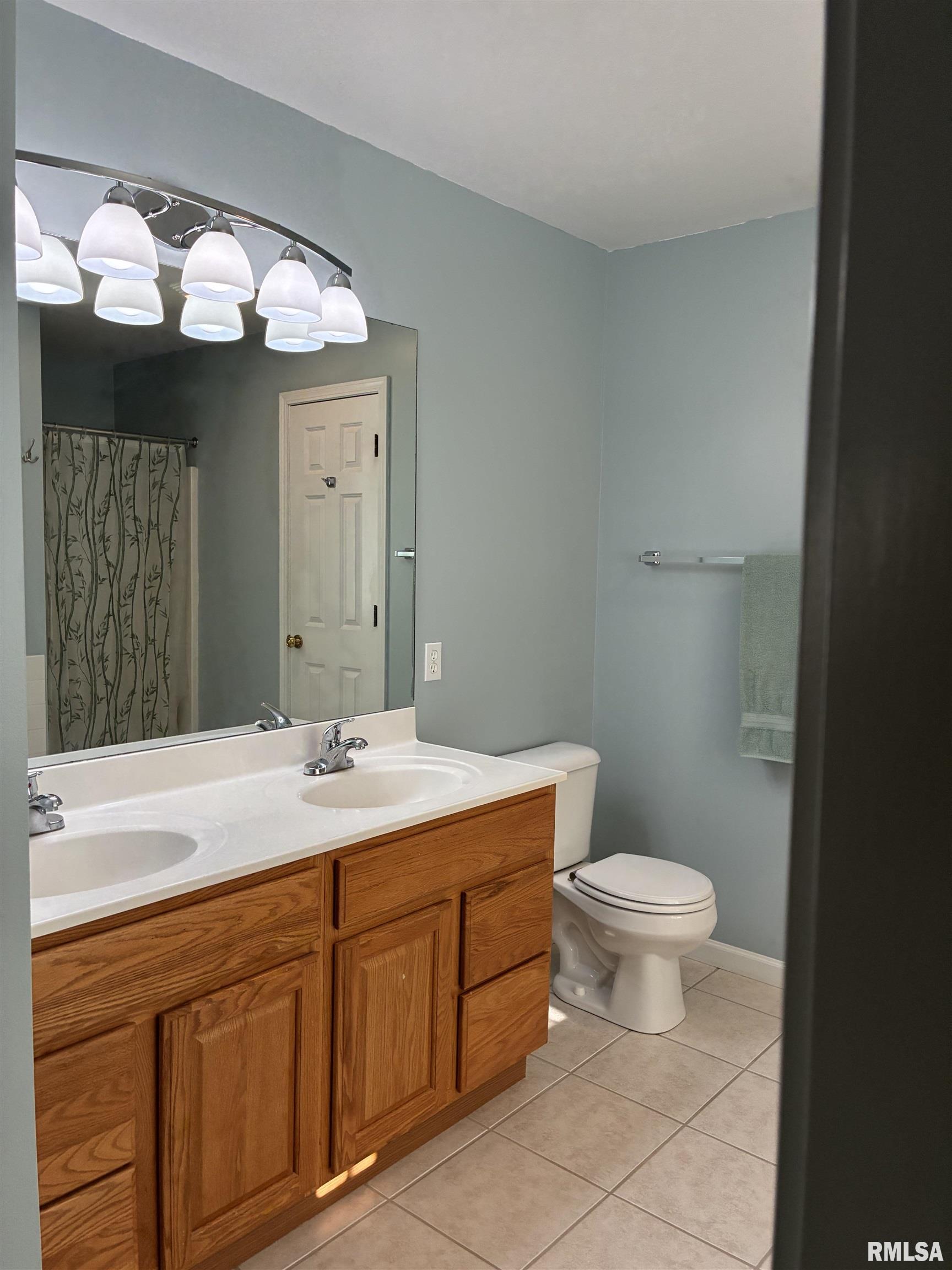 3511 W Brenwick Drive, Peoria, Illinois image 33