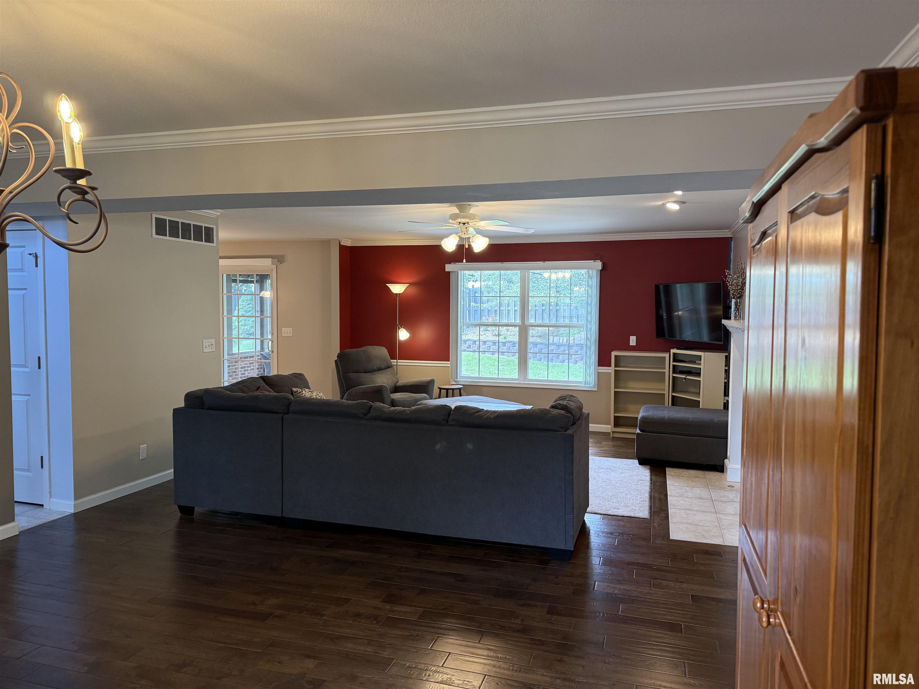 3511 W Brenwick Drive, Peoria, Illinois image 10