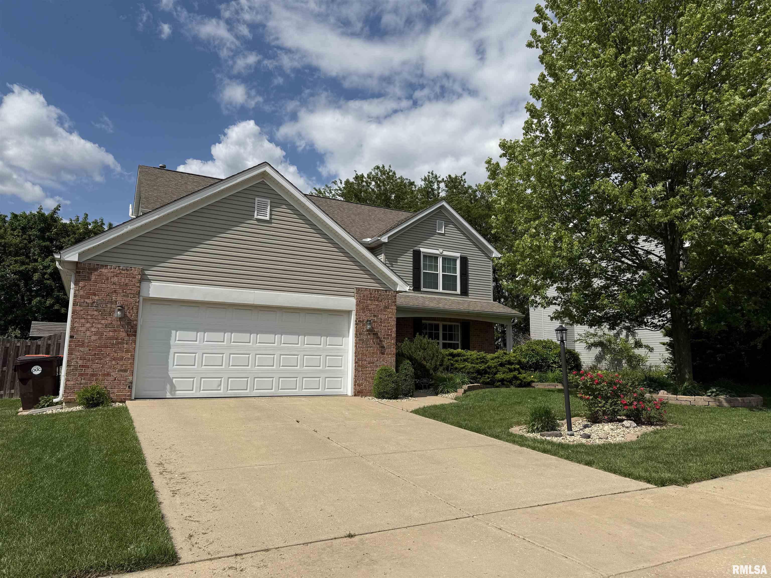 3511 W Brenwick Drive, Peoria, Illinois image 1