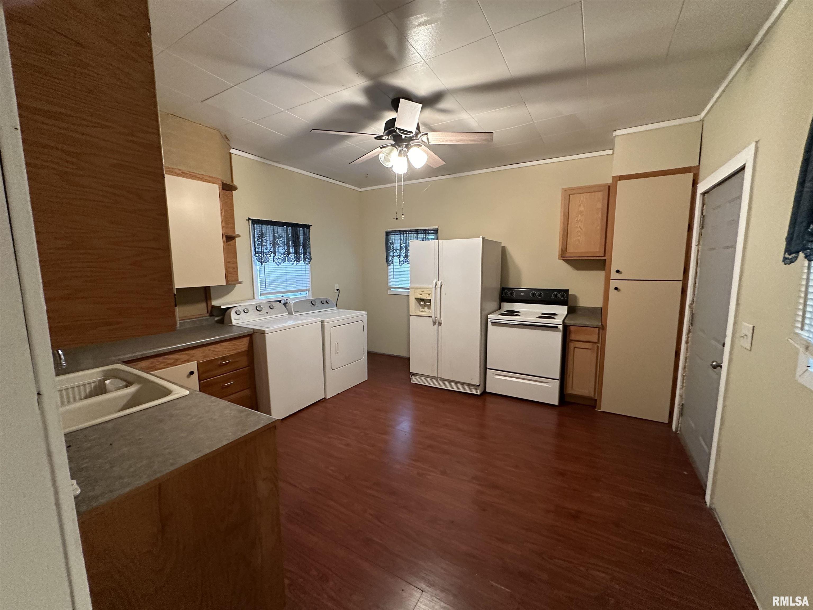 3734 9th Street, Rock Island, Illinois image 6
