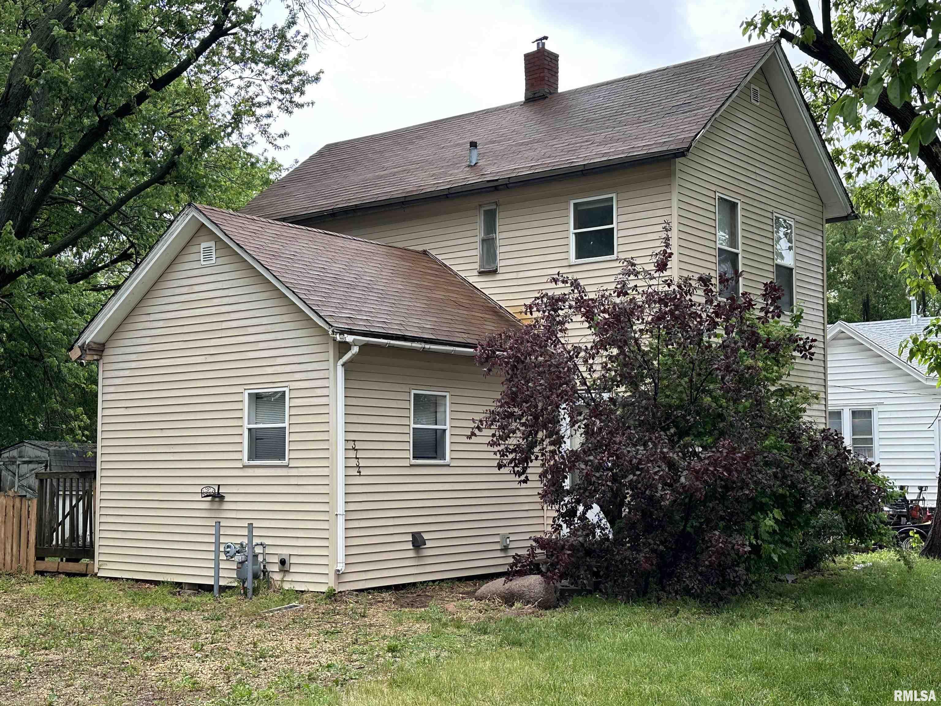3734 9th Street, Rock Island, Illinois image 2