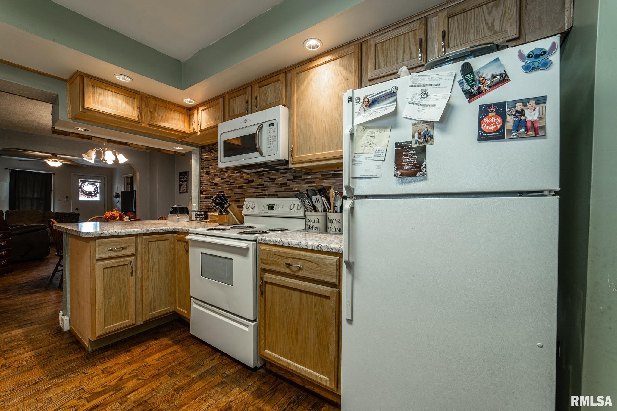 1108 6th Street, Lincoln, Illinois image 9