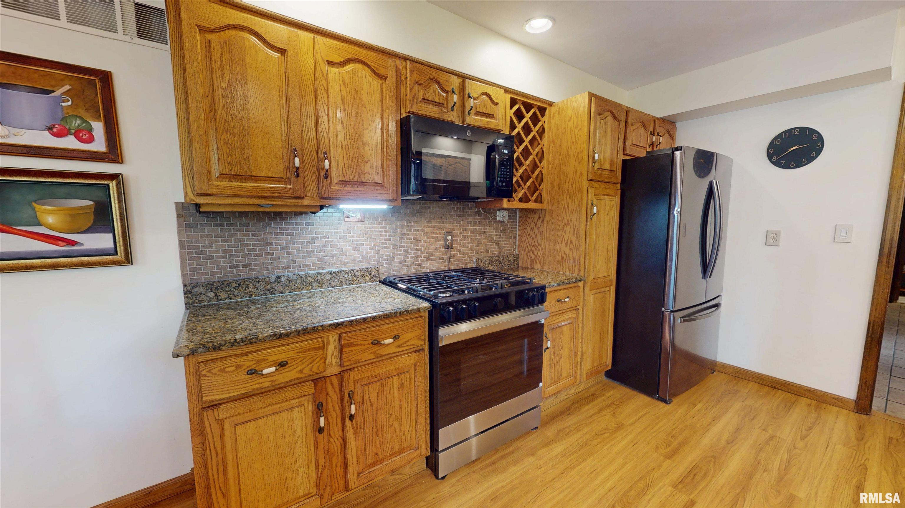 6311 N Fox Chapel Trail, Edwards, Illinois image 20