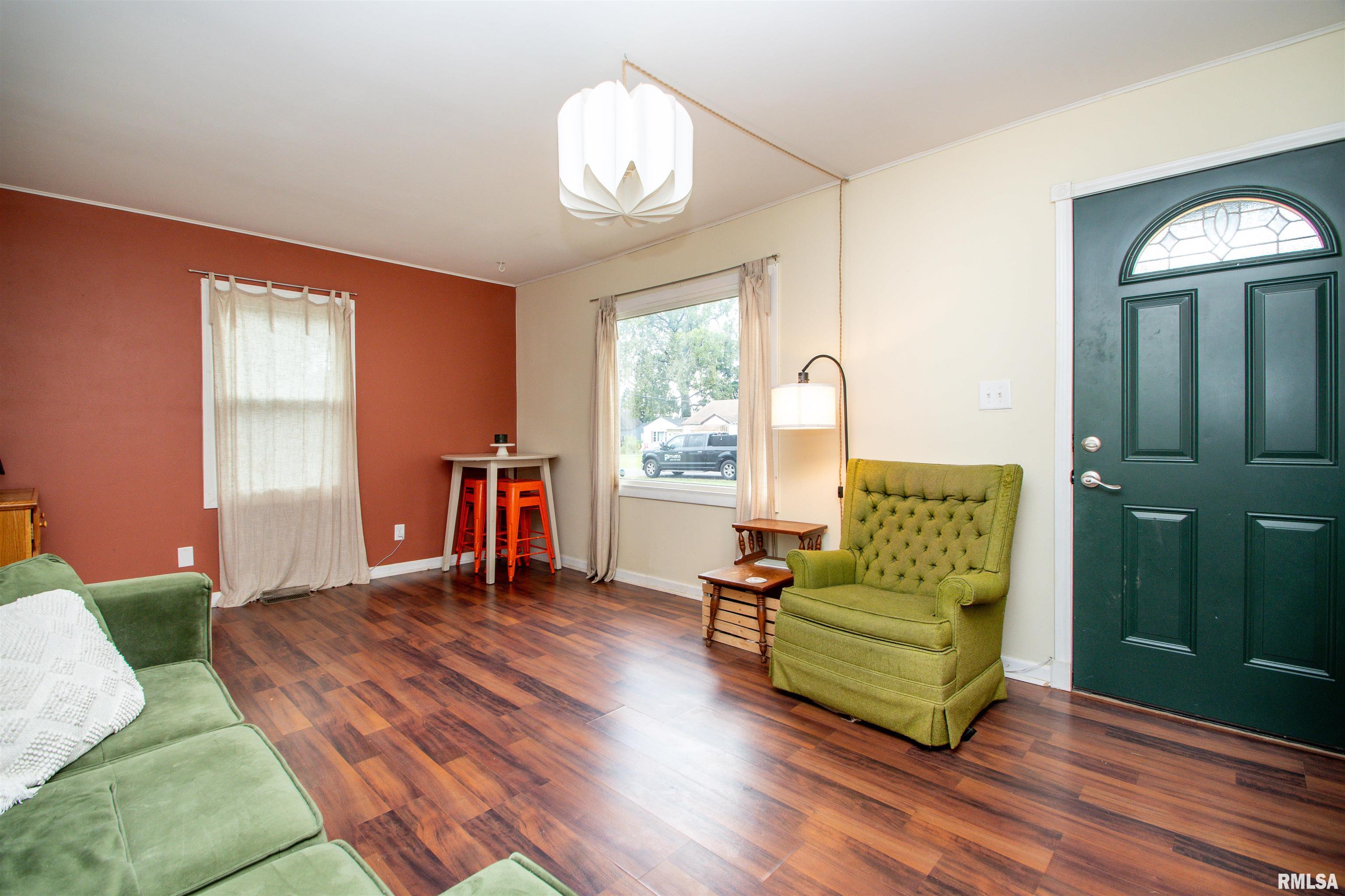 3320 N Stanley Street, Peoria, Illinois image 7