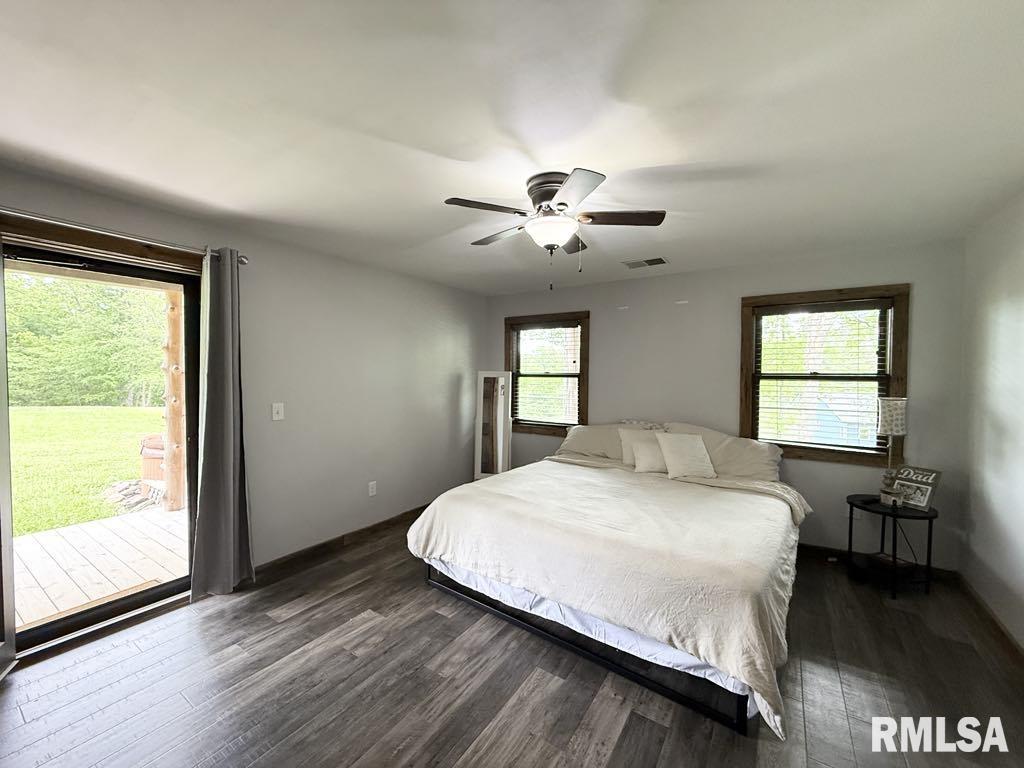 285 Twin Springs Lake, Anna, Illinois image 17