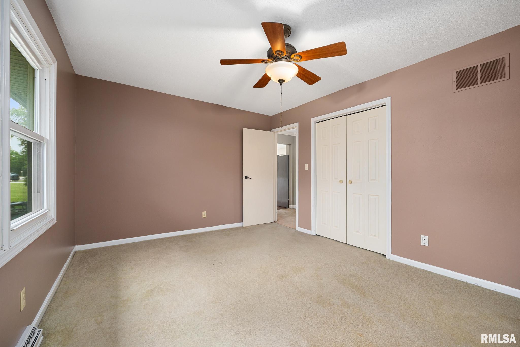 166 Hopewell Drive, Sparland, Illinois image 15