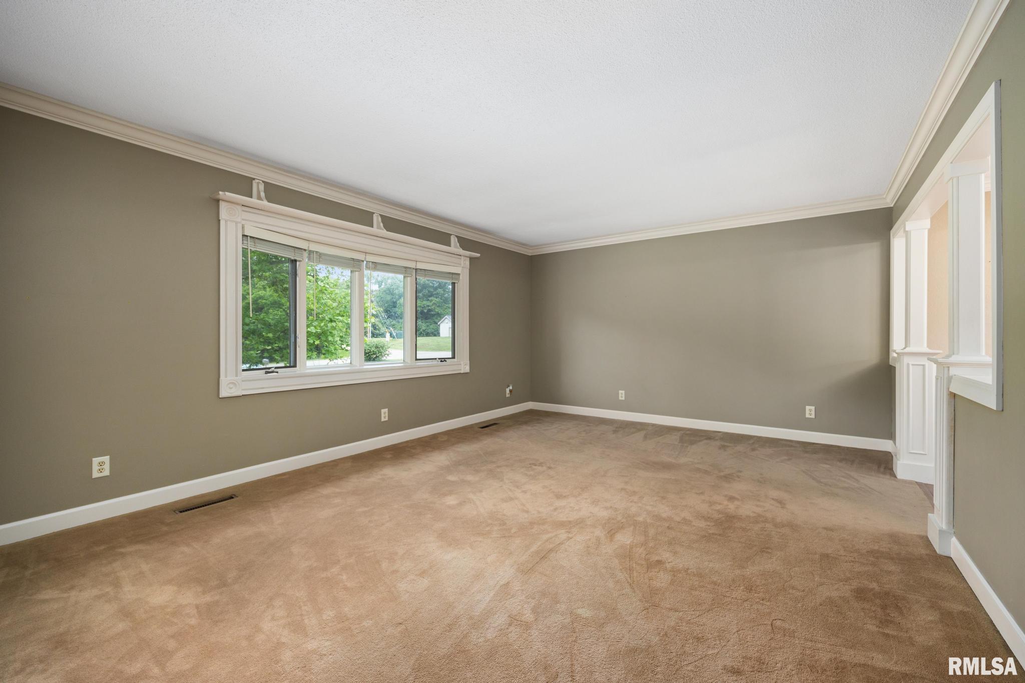 166 Hopewell Drive, Sparland, Illinois image 5