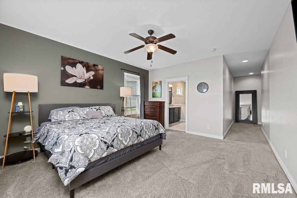 4877 Mason Run, Bettendorf, Iowa image 20