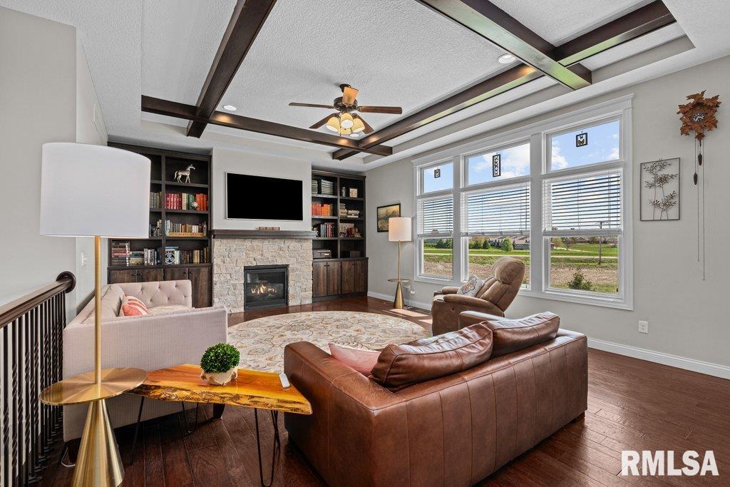 4877 Mason Run, Bettendorf, Iowa image 7