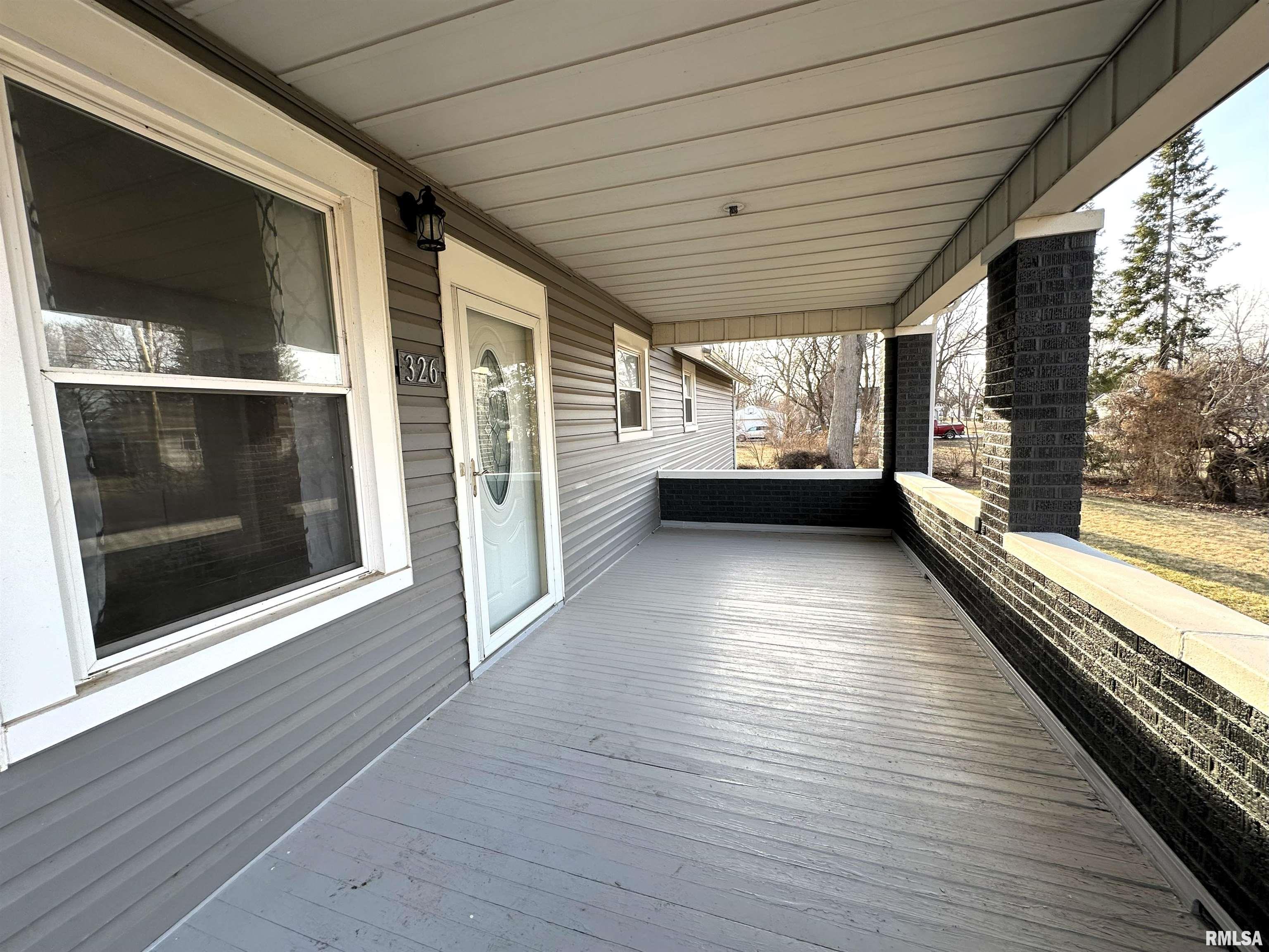326 Lilac Lane, East Peoria, Illinois image 3