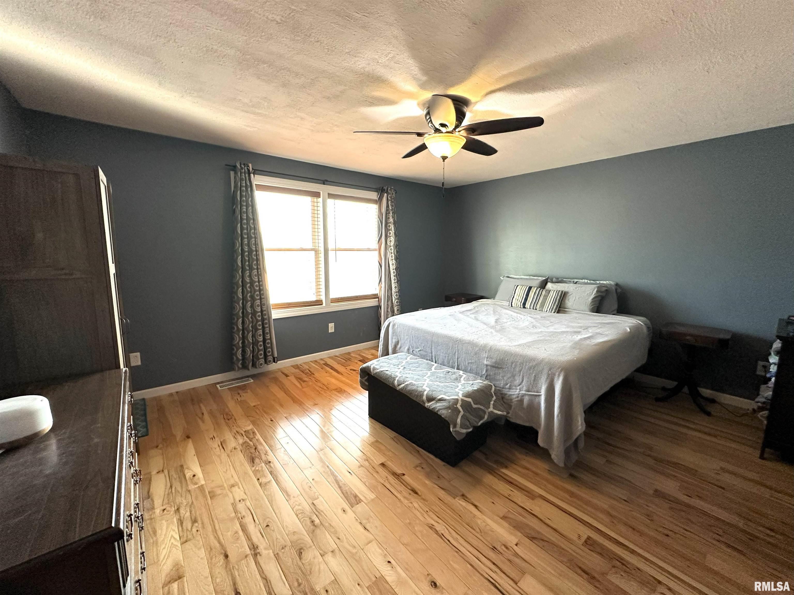 326 Lilac Lane, East Peoria, Illinois image 11