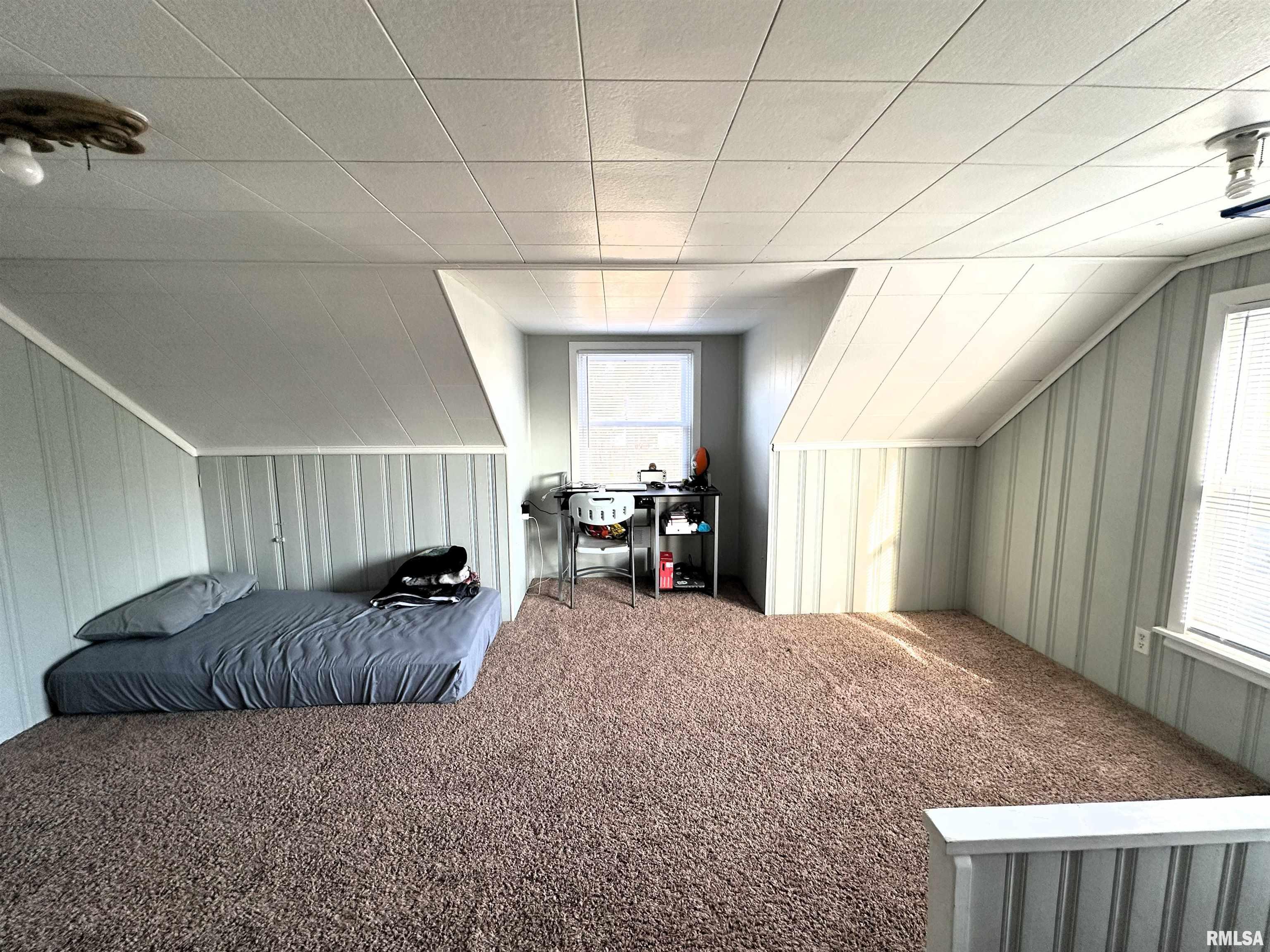 326 Lilac Lane, East Peoria, Illinois image 19