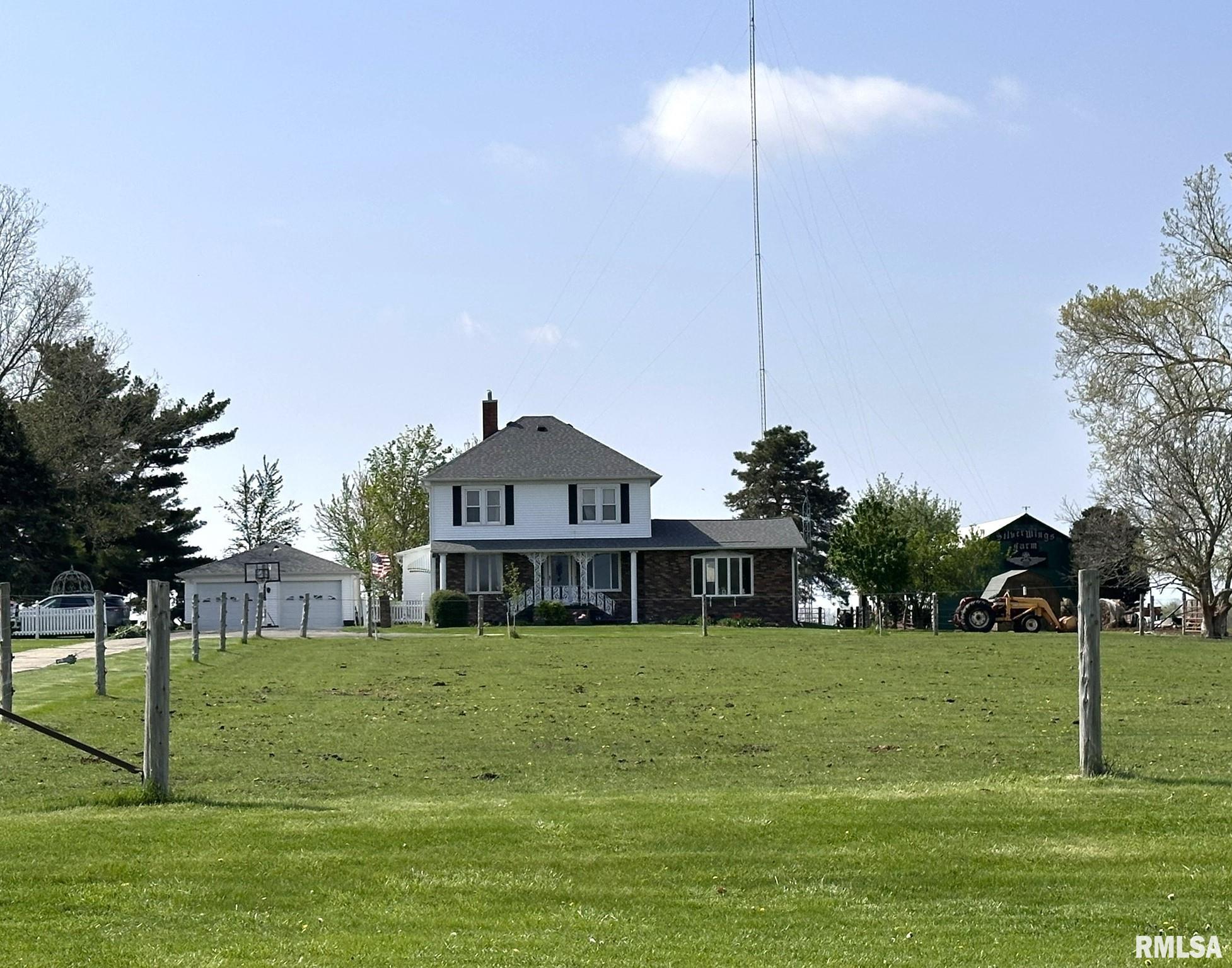11011 E Il-116 Highway, London Mills, Illinois image 3