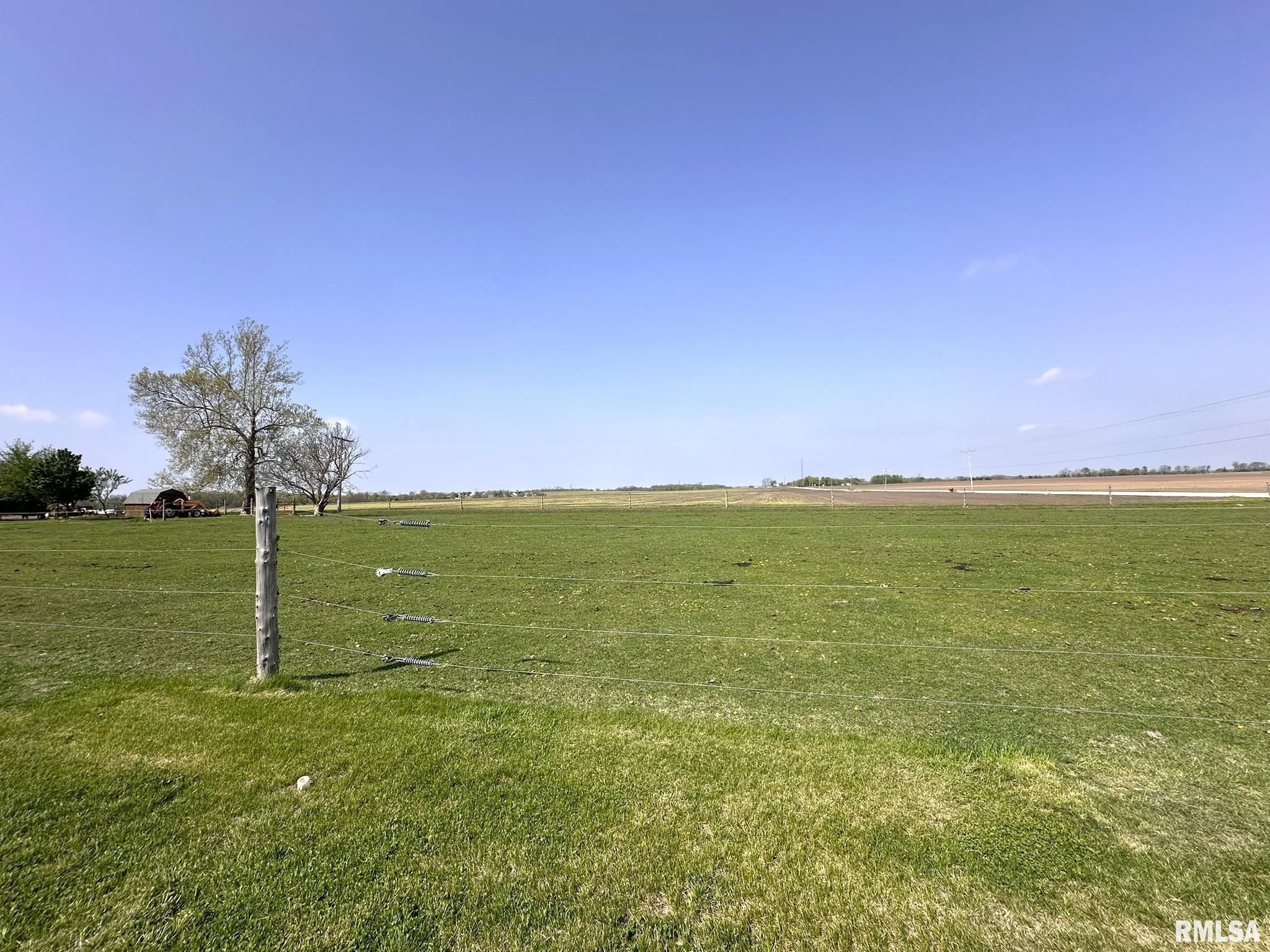 11011 E Il-116 Highway, London Mills, Illinois image 12