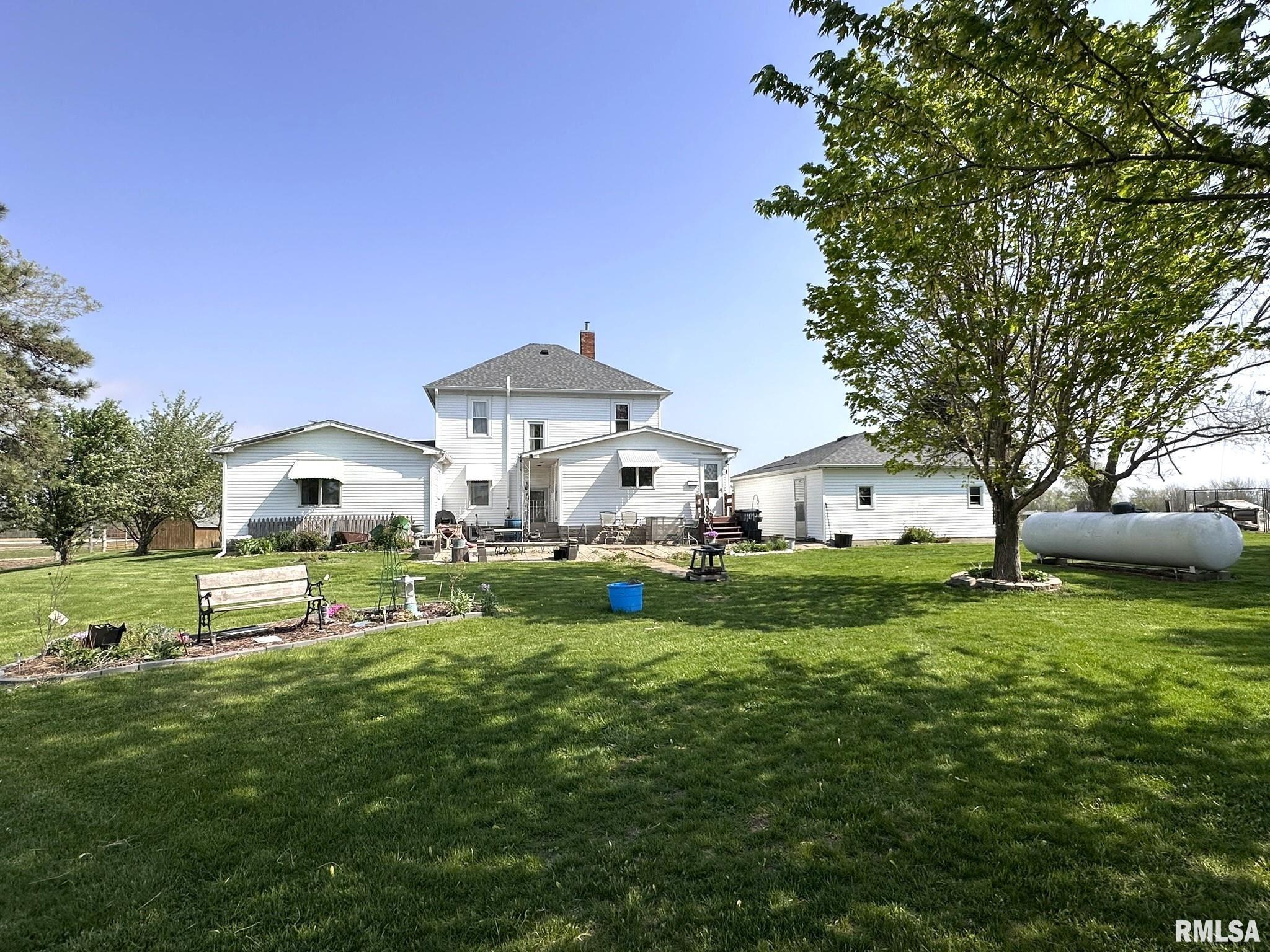 11011 E Il-116 Highway, London Mills, Illinois image 14