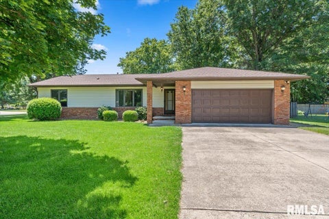 Homes For Sale - 18 Macbride Road<br/> Springfield, IL 62712