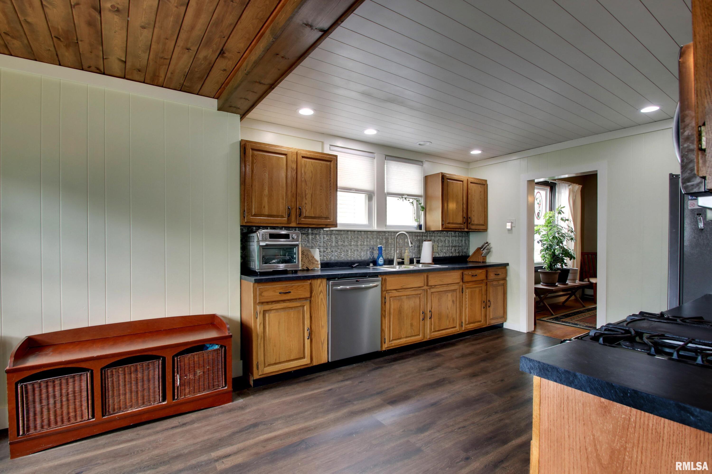 728 N 22nd Street, Quincy, Illinois image 10