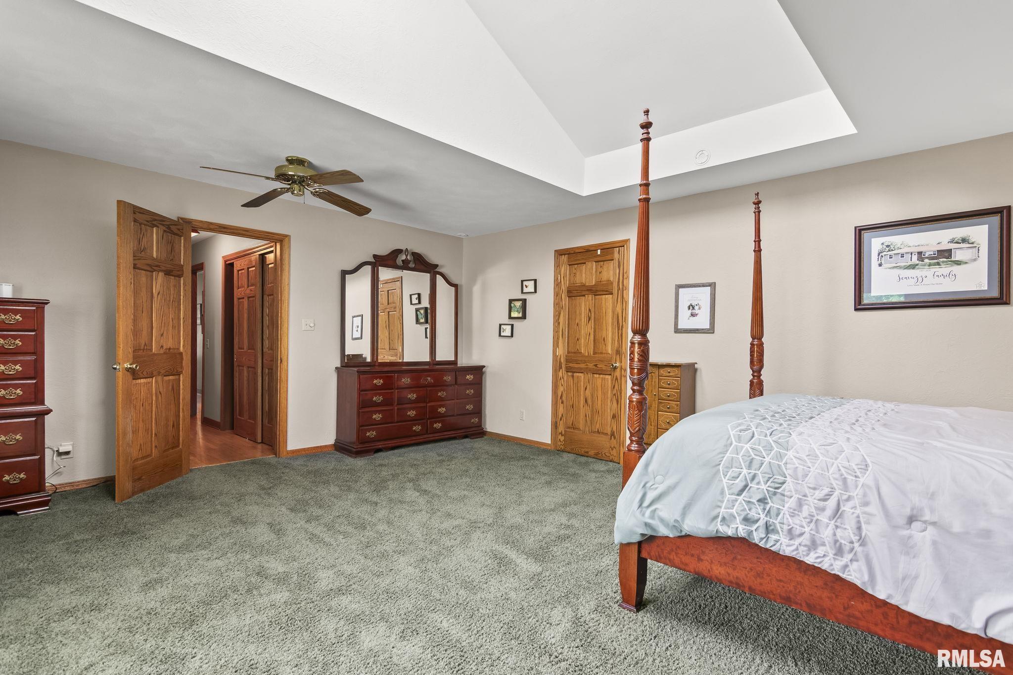 64 N Shore Drive, Petersburg, Illinois image 17
