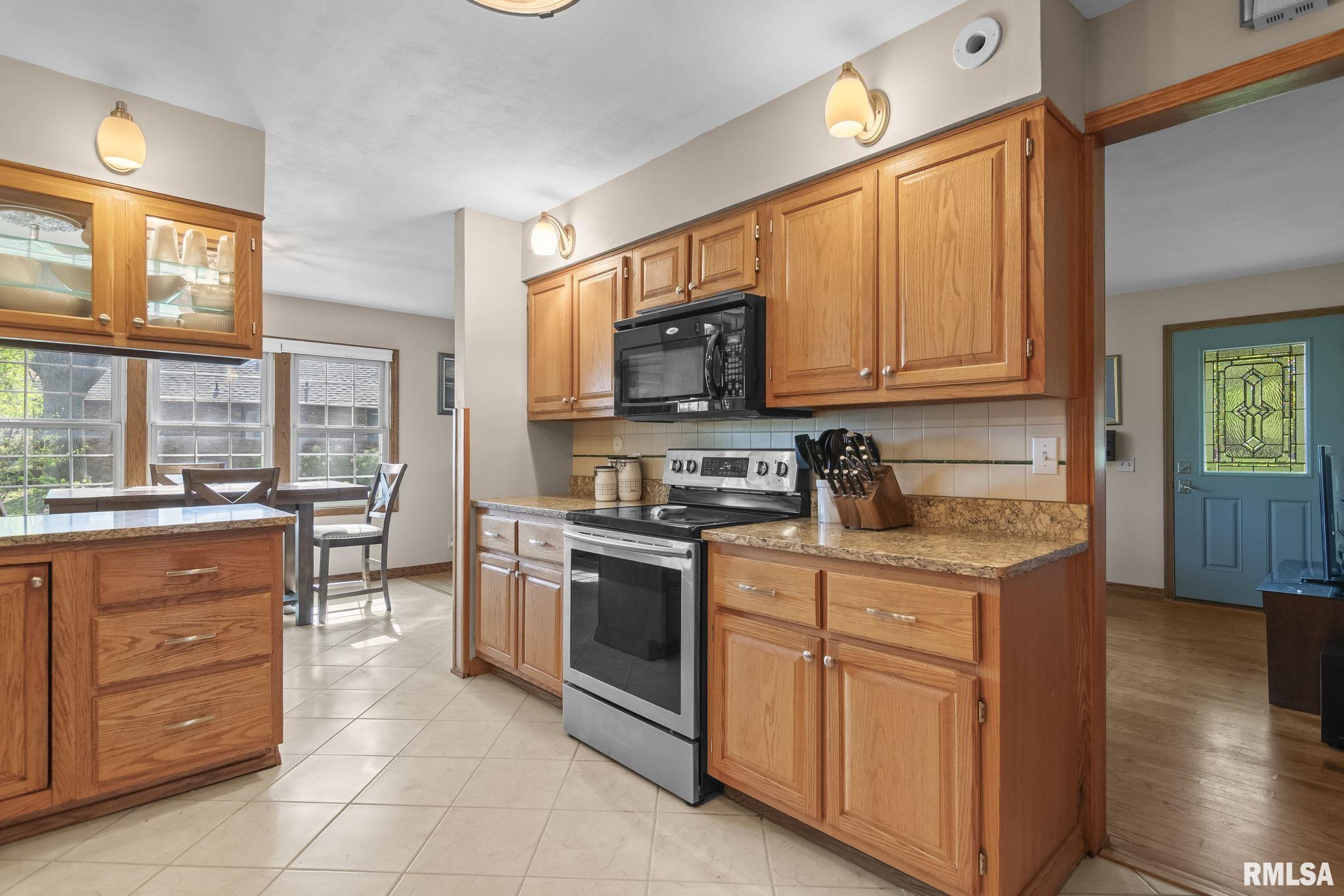 64 N Shore Drive, Petersburg, Illinois image 11