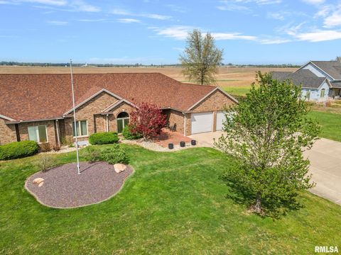 Photo of 1572 LIBERTY Road, Jacksonville, IL 62650 (MLS # CA1043132)