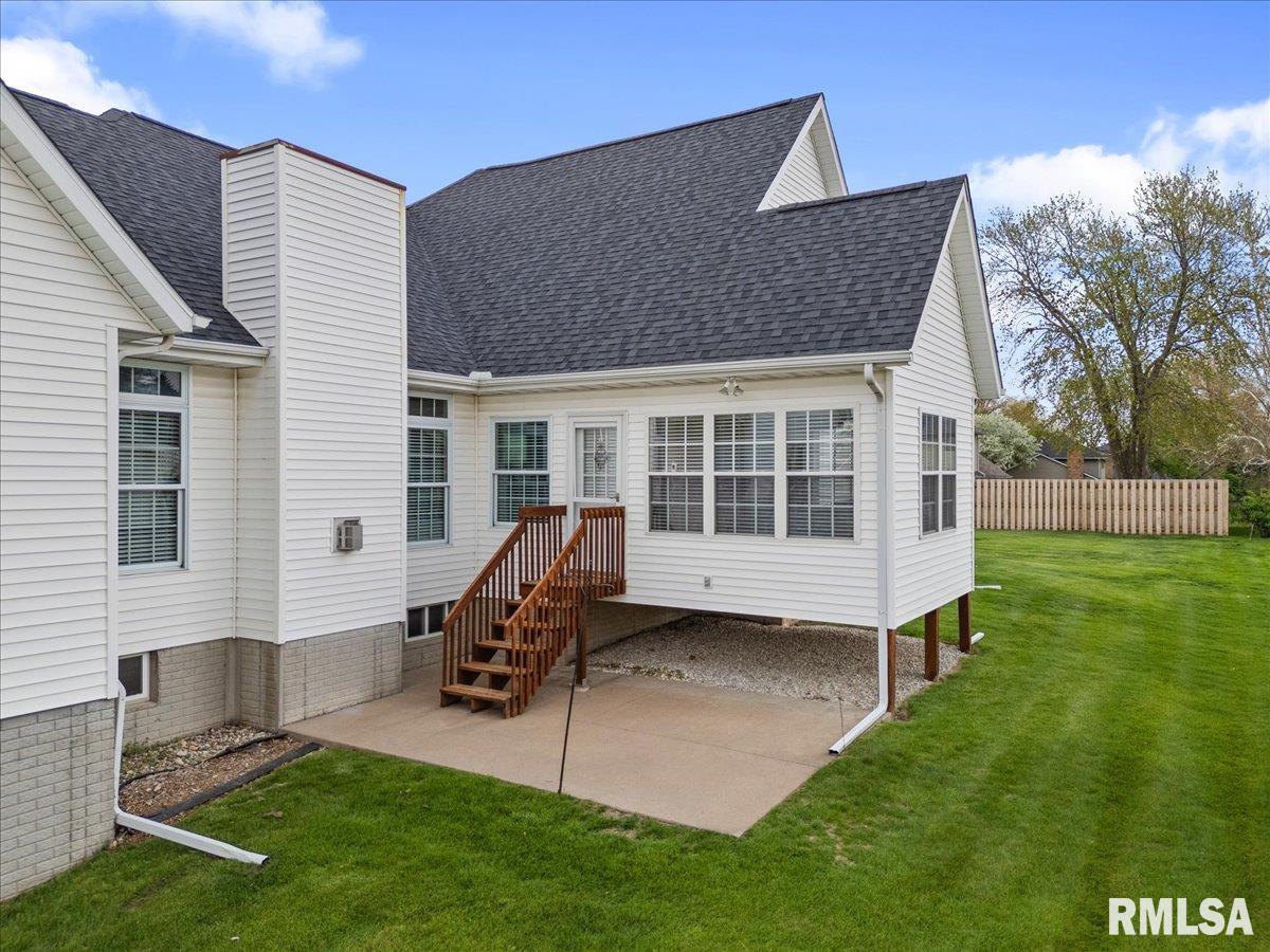 2017 E 47th Street, Davenport, Iowa image 39