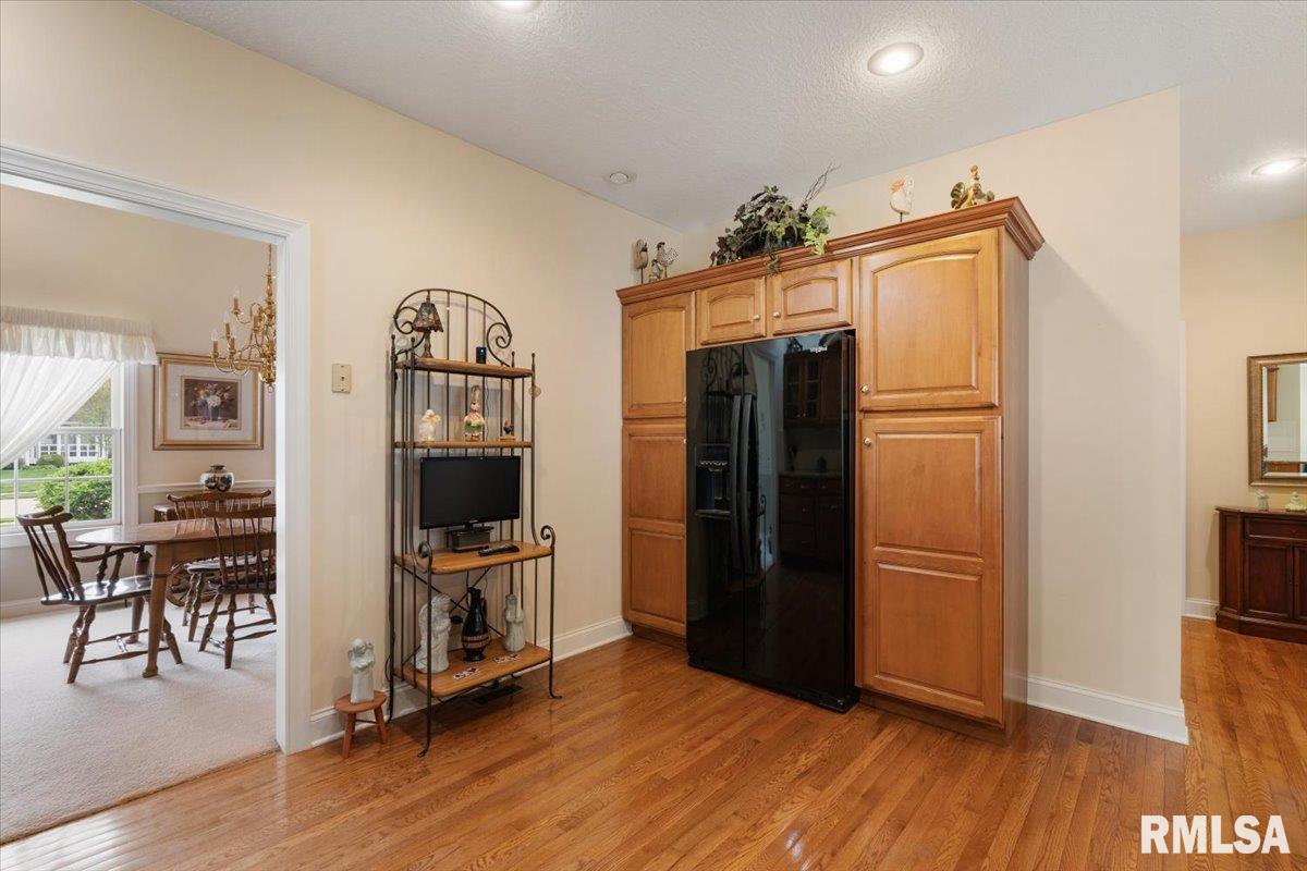 2017 E 47th Street, Davenport, Iowa image 19