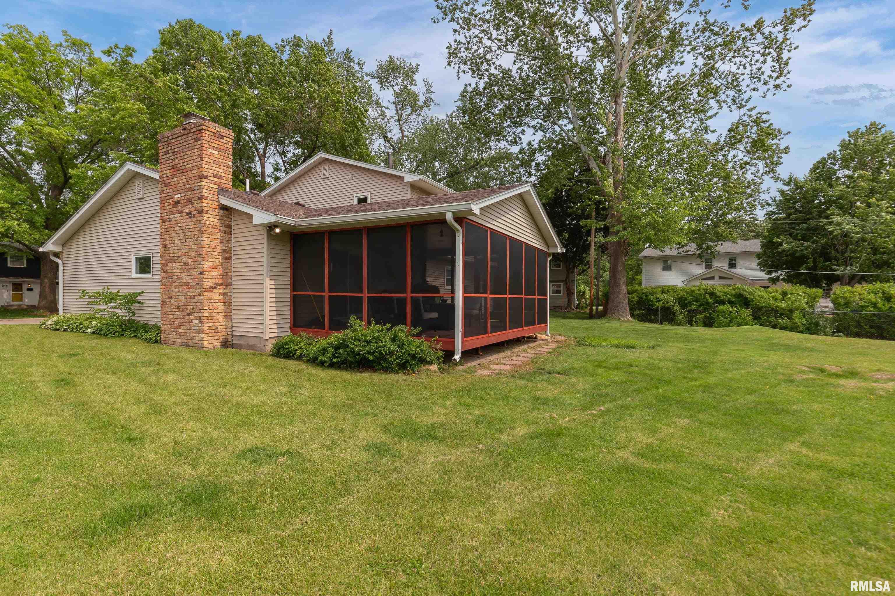 1612 20th Street, Bettendorf, Iowa image 35