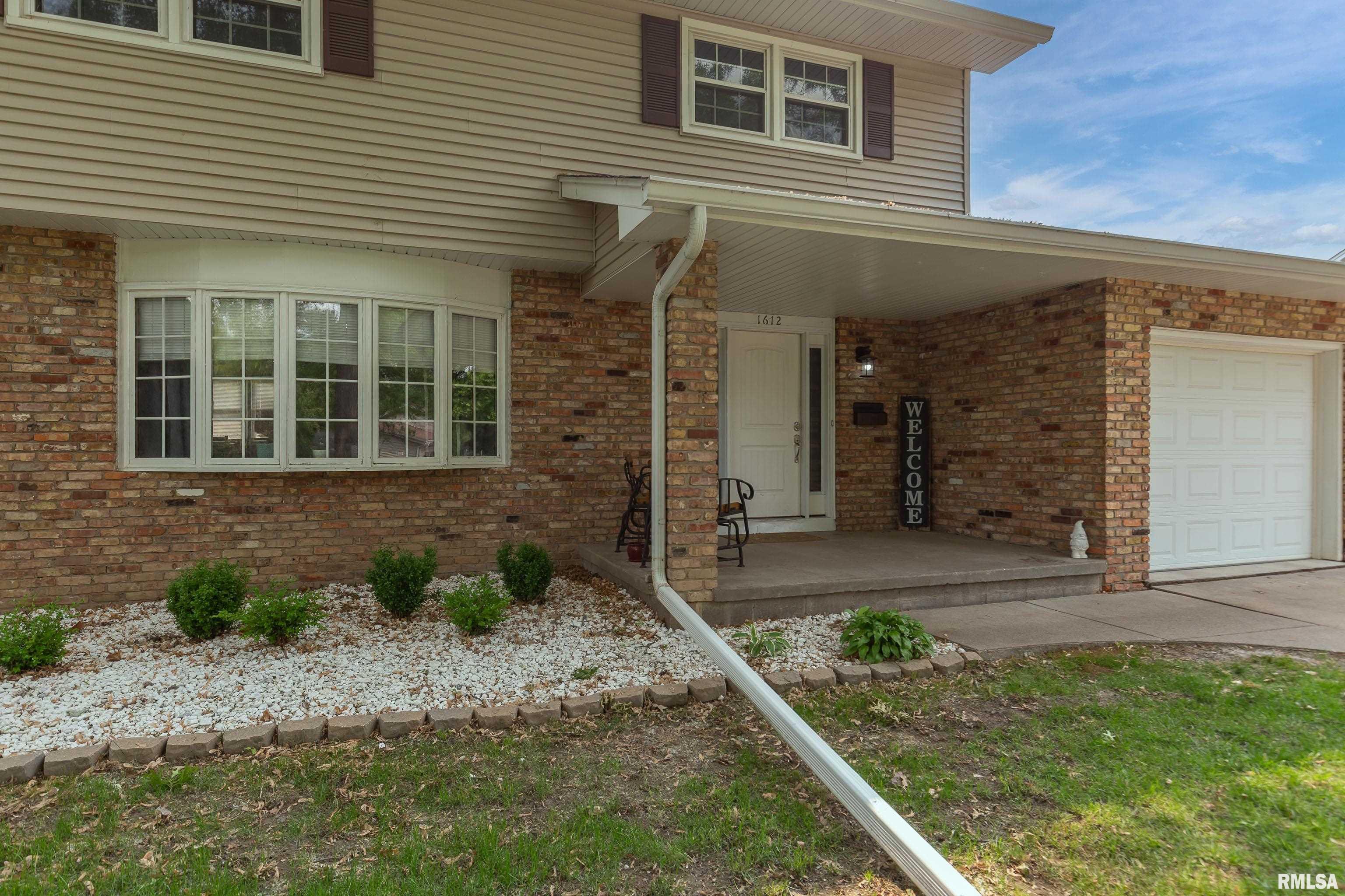 1612 20th Street, Bettendorf, Iowa image 3