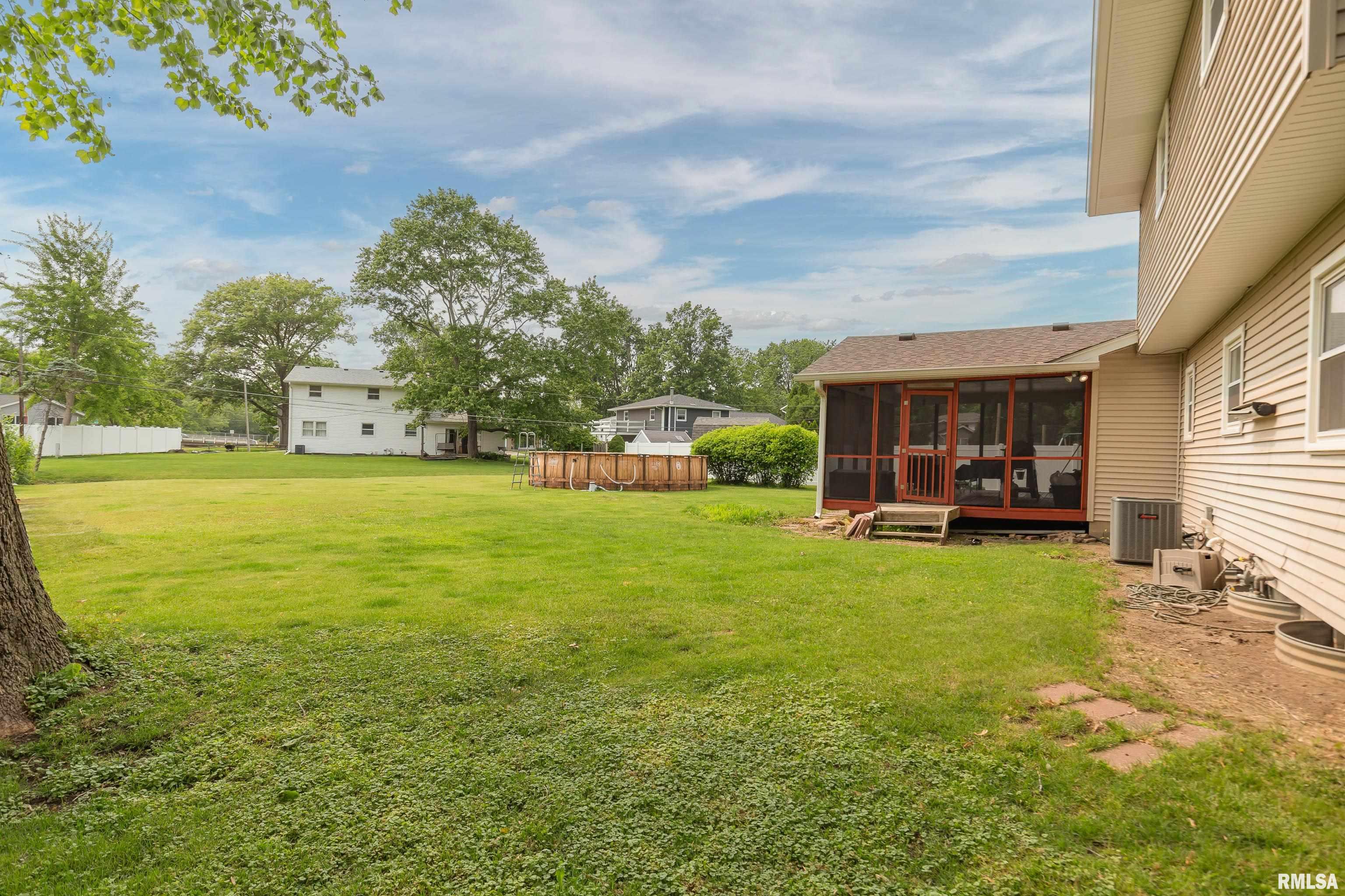 1612 20th Street, Bettendorf, Iowa image 36