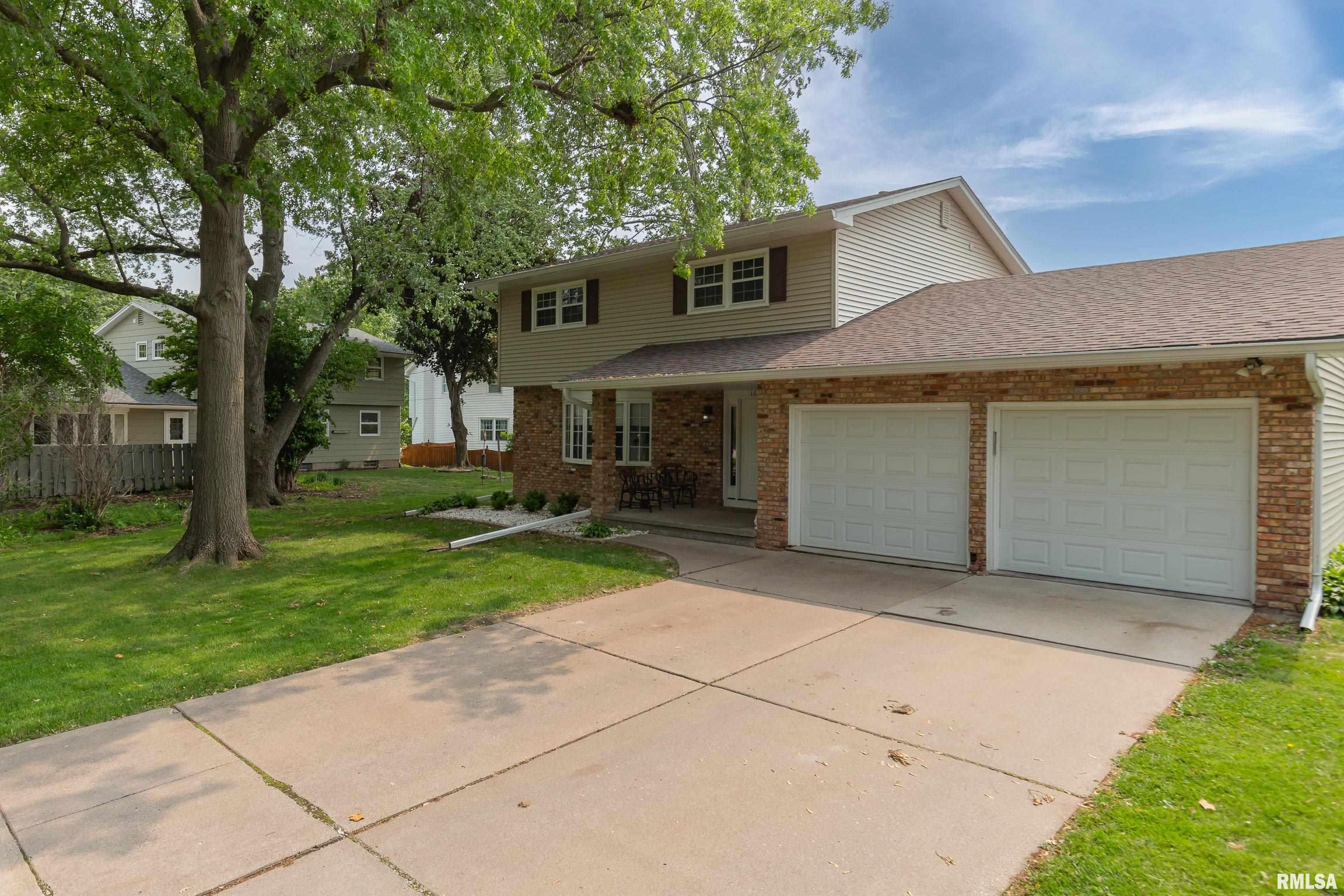 1612 20th Street, Bettendorf, Iowa image 2