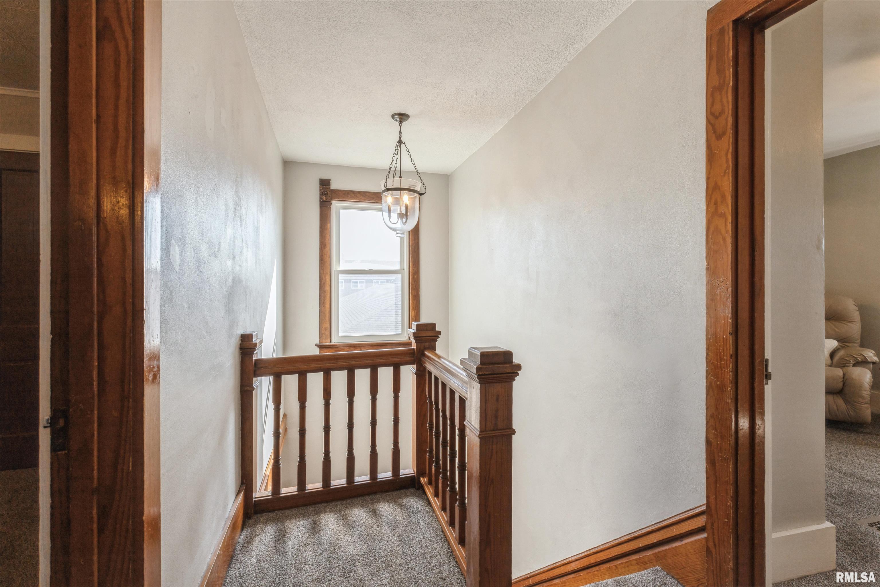715 5th Street, De Witt, Iowa image 17