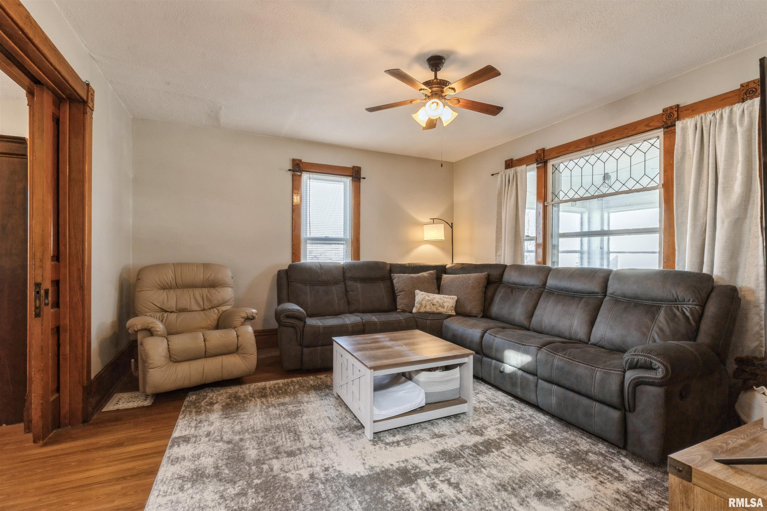 715 5th Street, De Witt, Iowa image 10