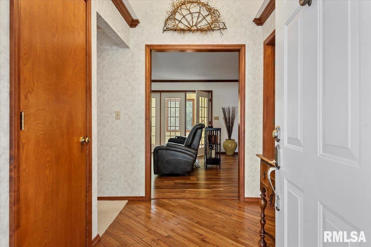 75 Brighton Road, Springfield, Illinois image 4