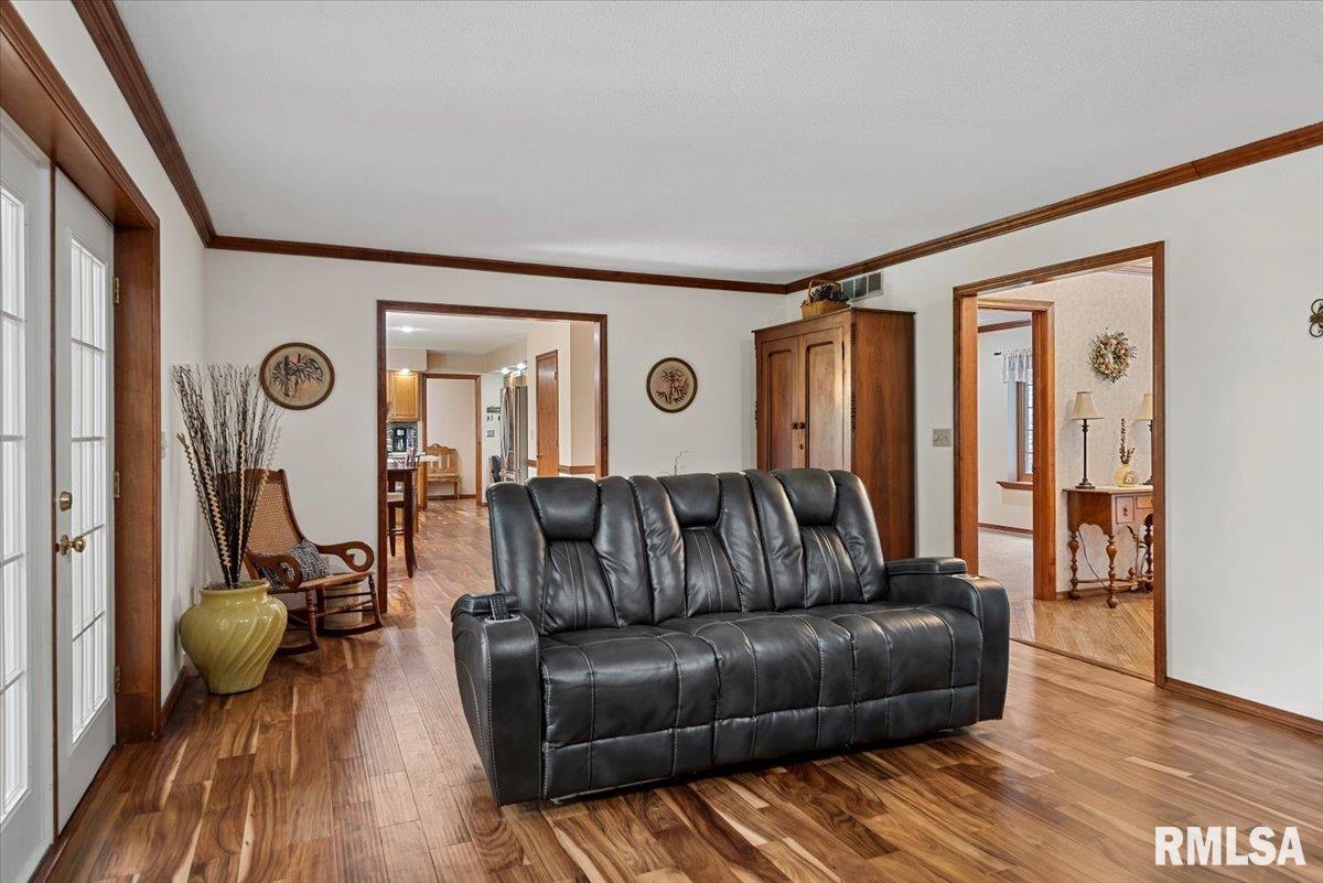 75 Brighton Road, Springfield, Illinois image 8