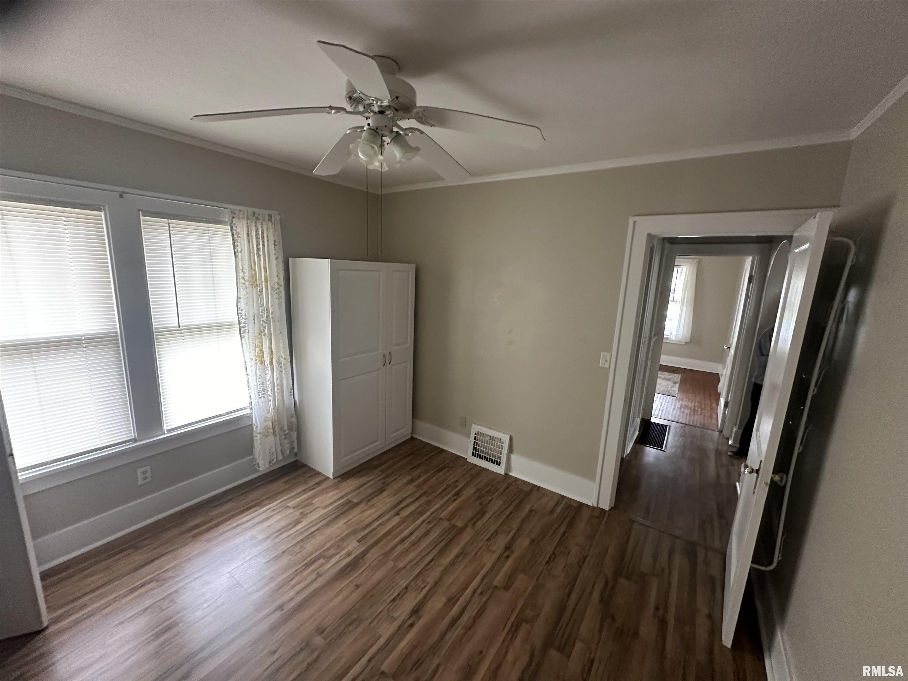 2618 W Ardmore Place, West Peoria, Illinois image 12