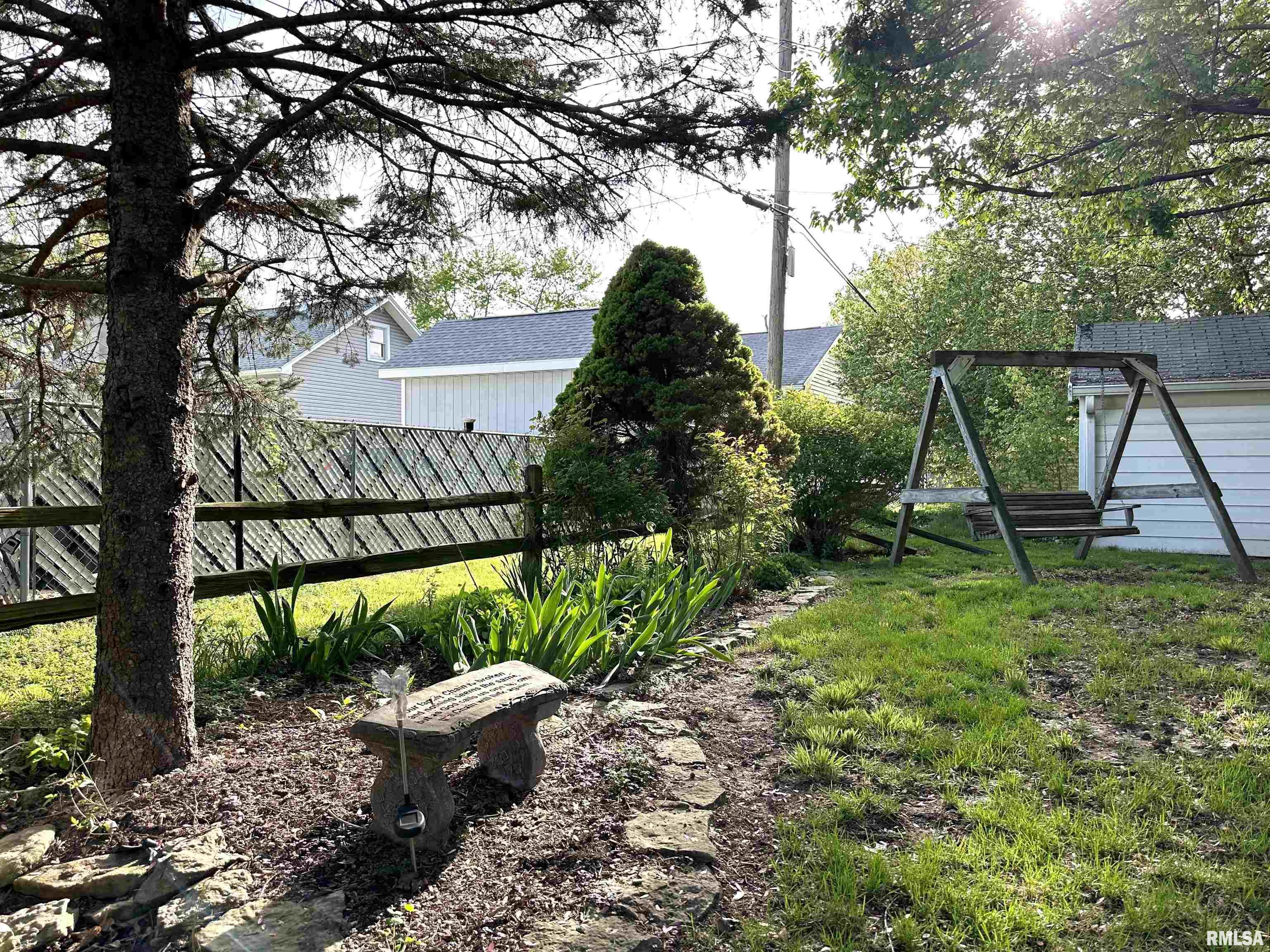 2618 W Ardmore Place, West Peoria, Illinois image 25