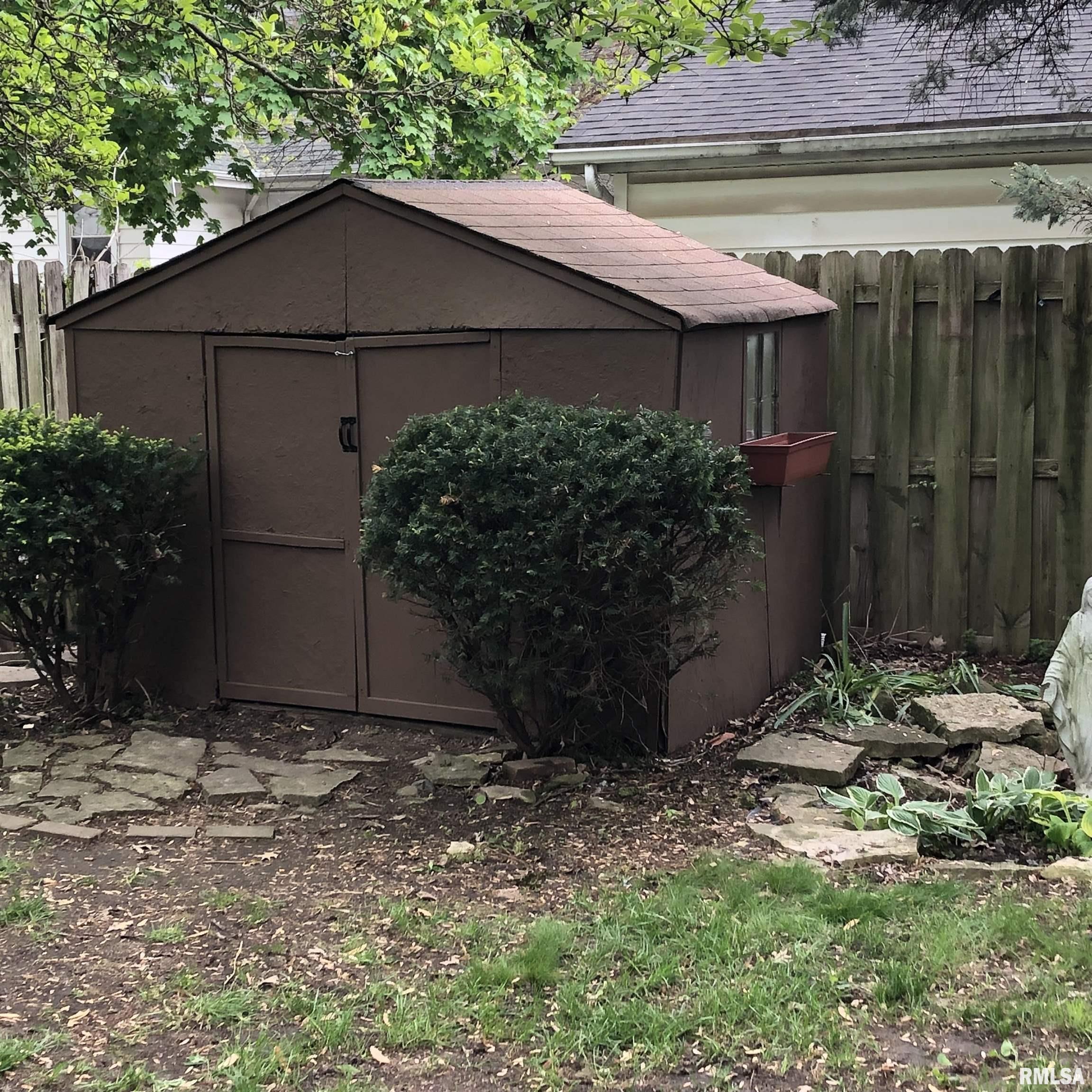 2618 W Ardmore Place, West Peoria, Illinois image 26