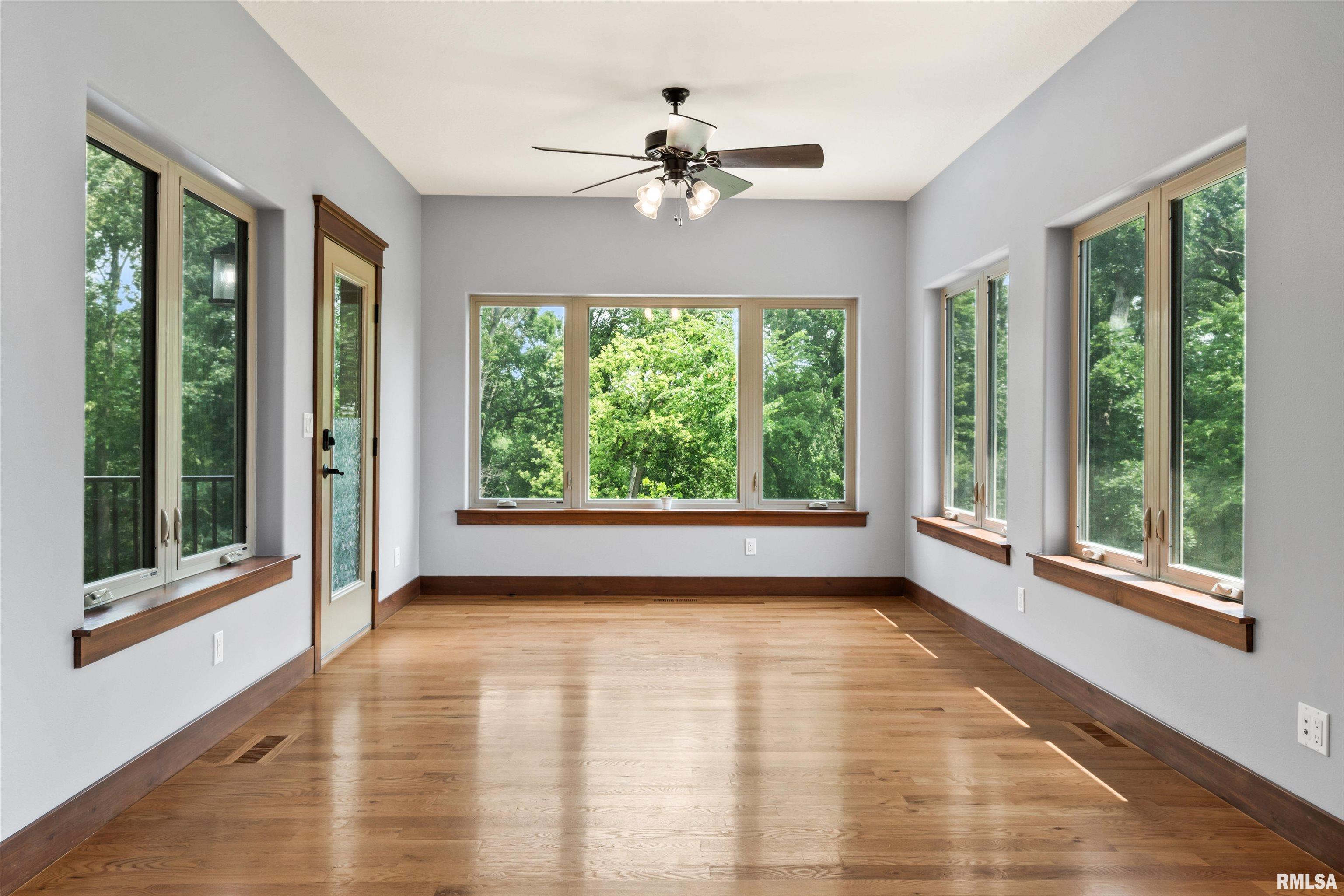 5220 Burr Oak Court, Cedar Rapids, Iowa image 13