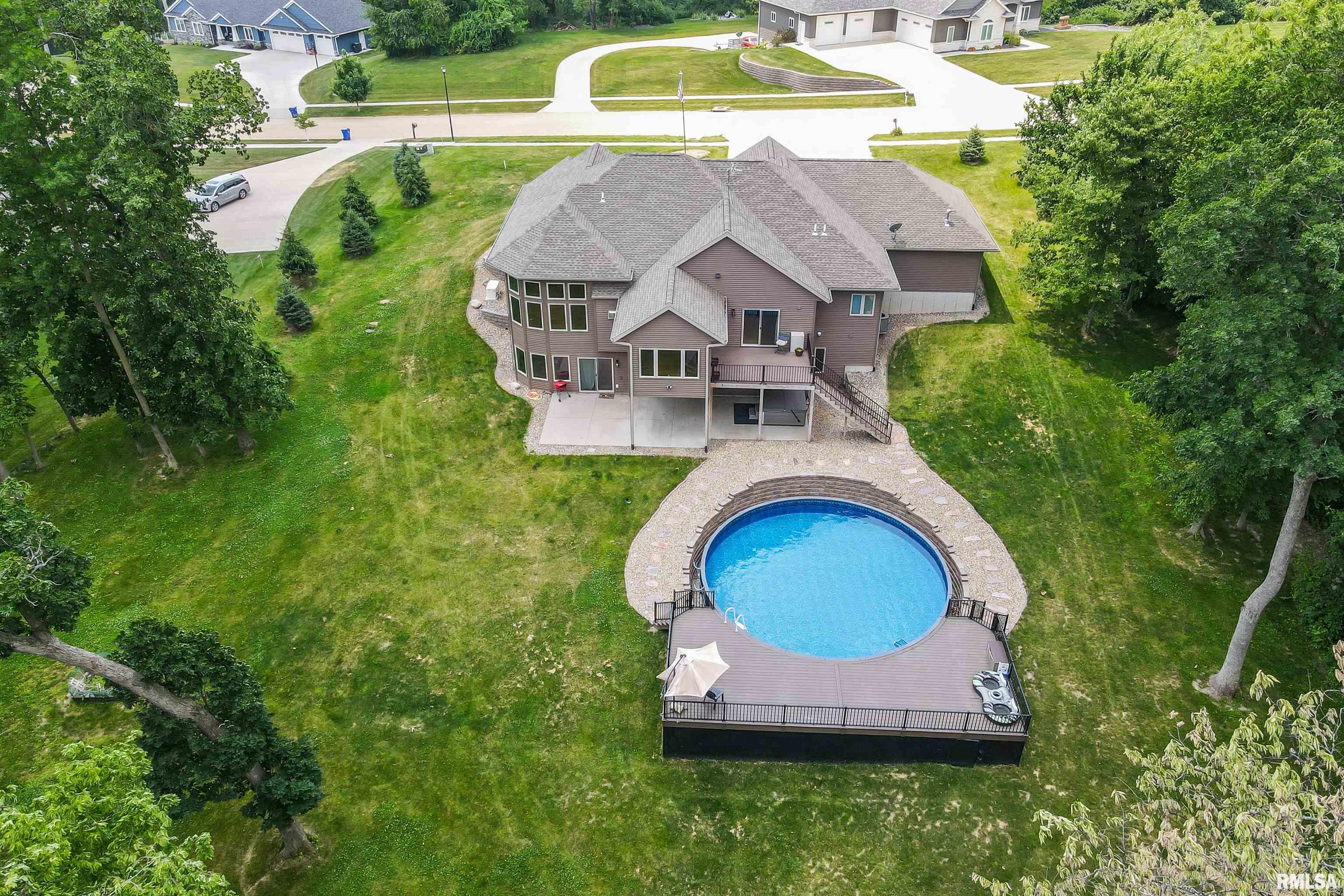 5220 Burr Oak Court, Cedar Rapids, Iowa image 40